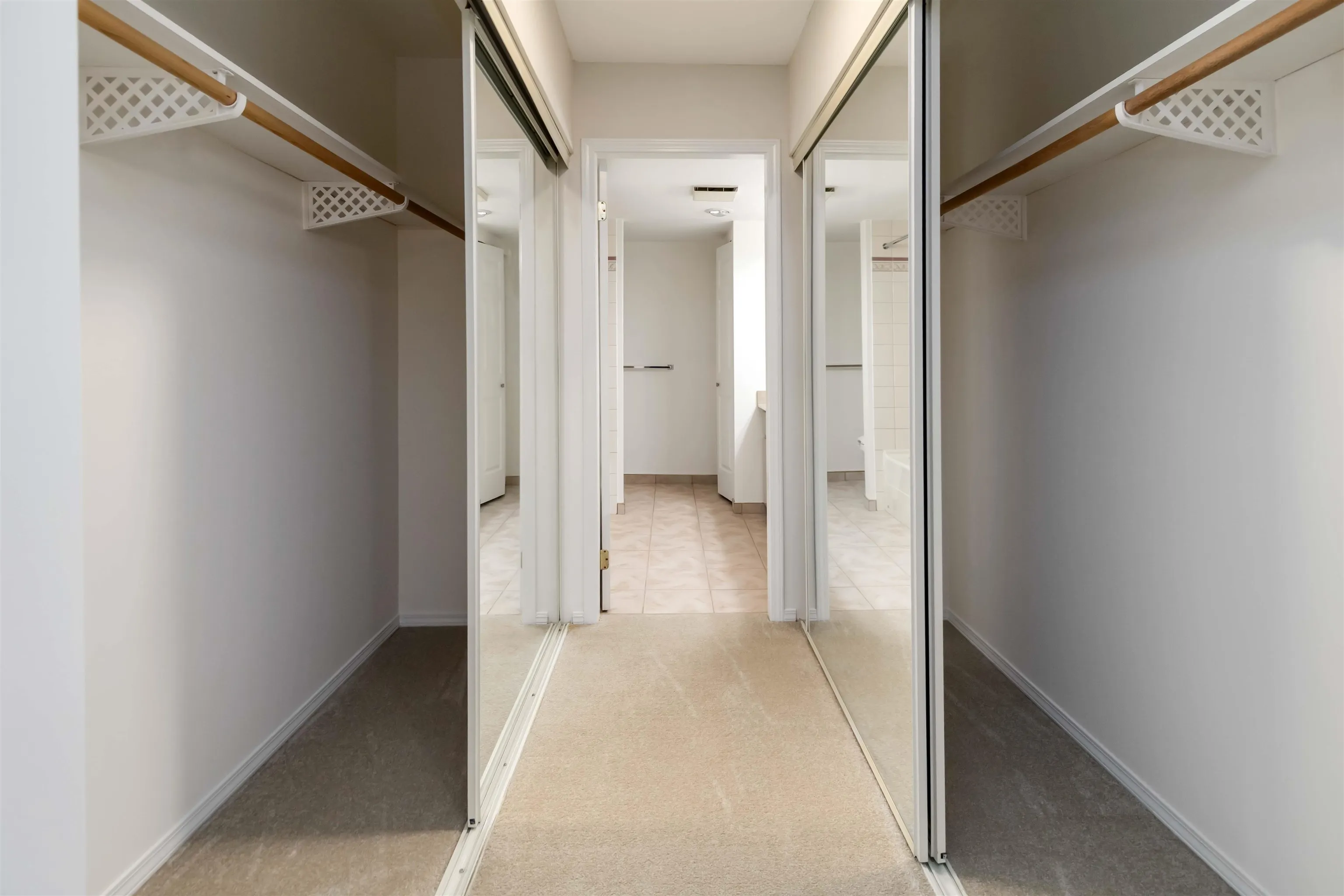 102 1230 Quayside Drive