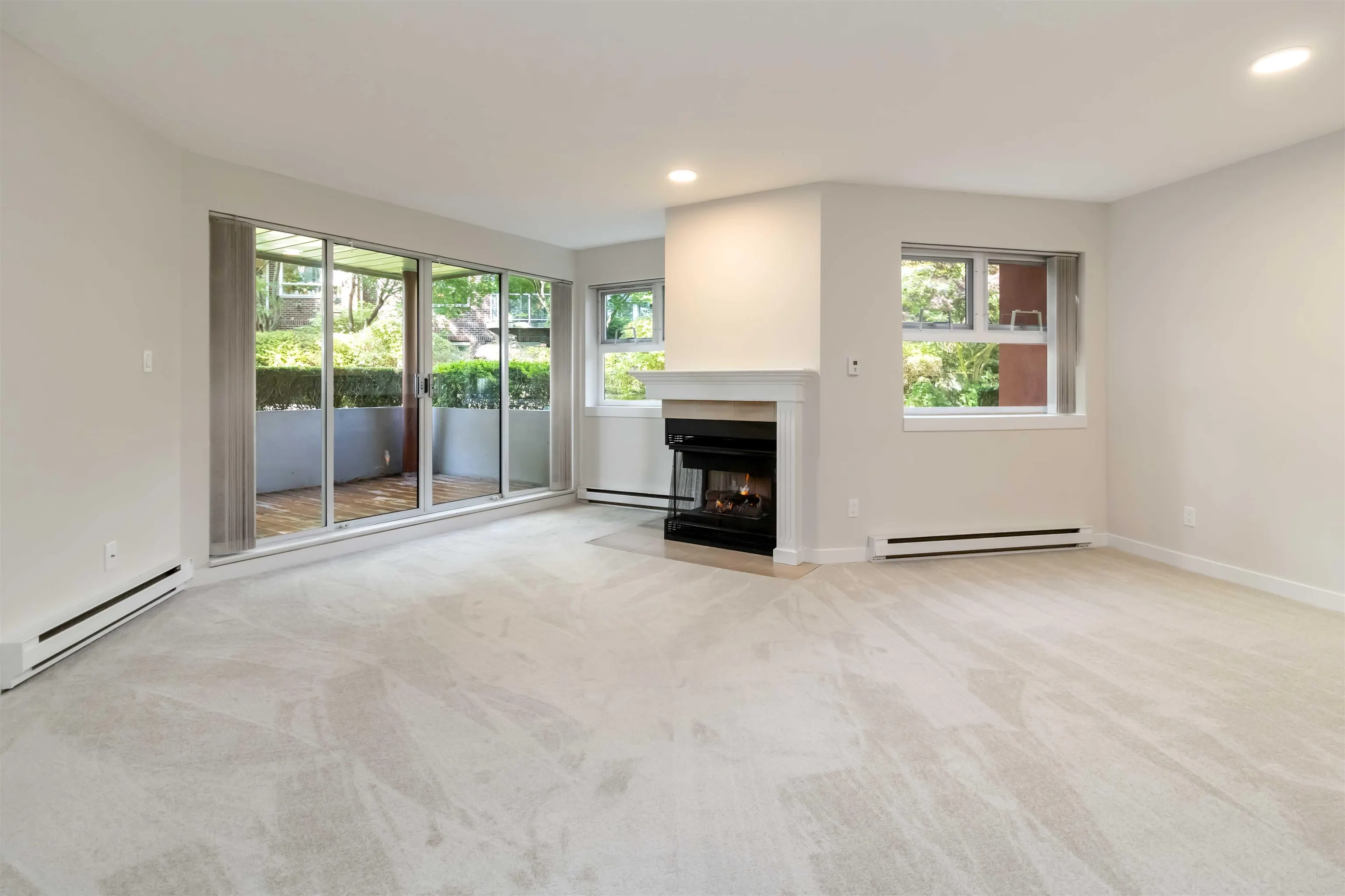 102 1230 Quayside Drive