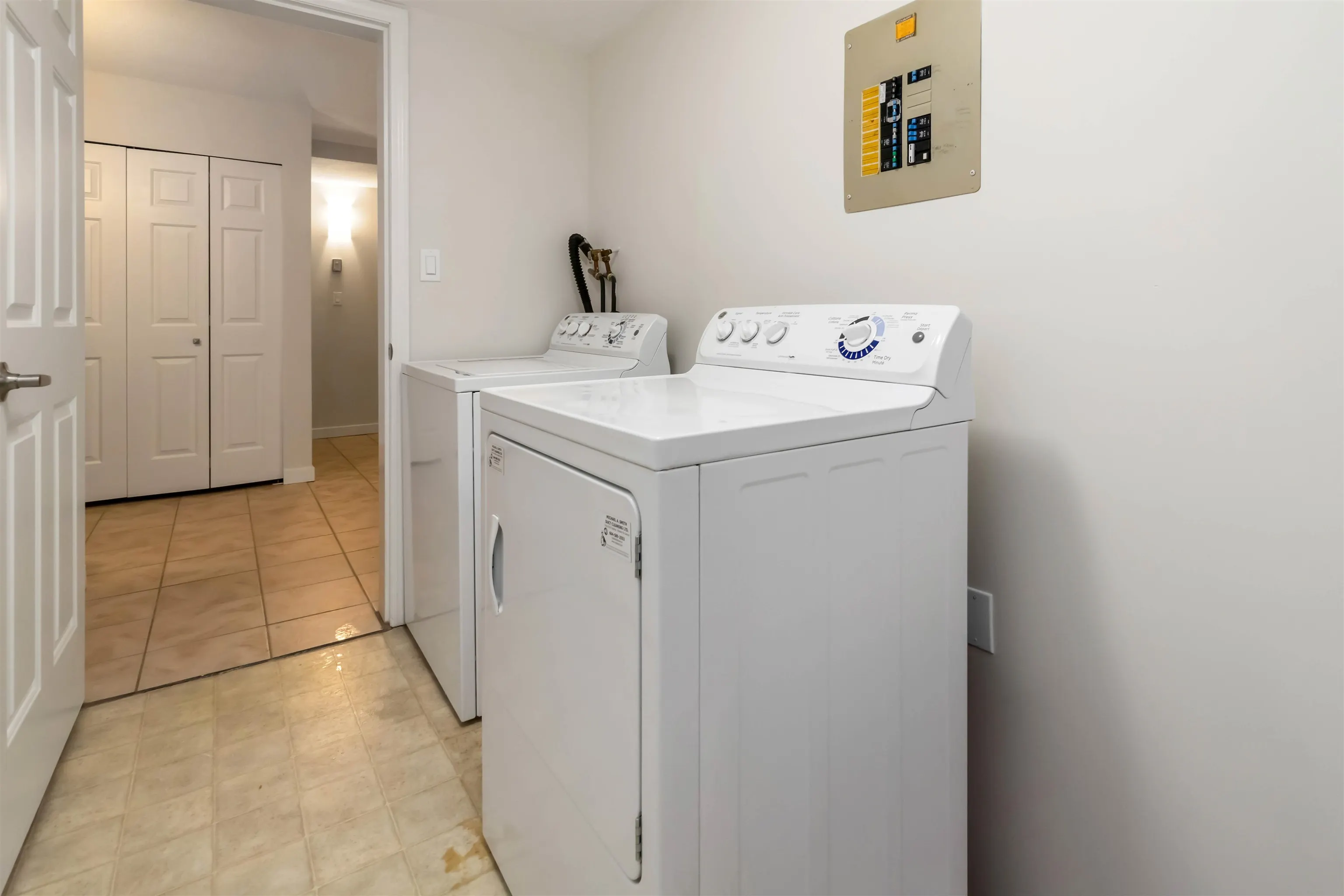 102 1230 Quayside Drive