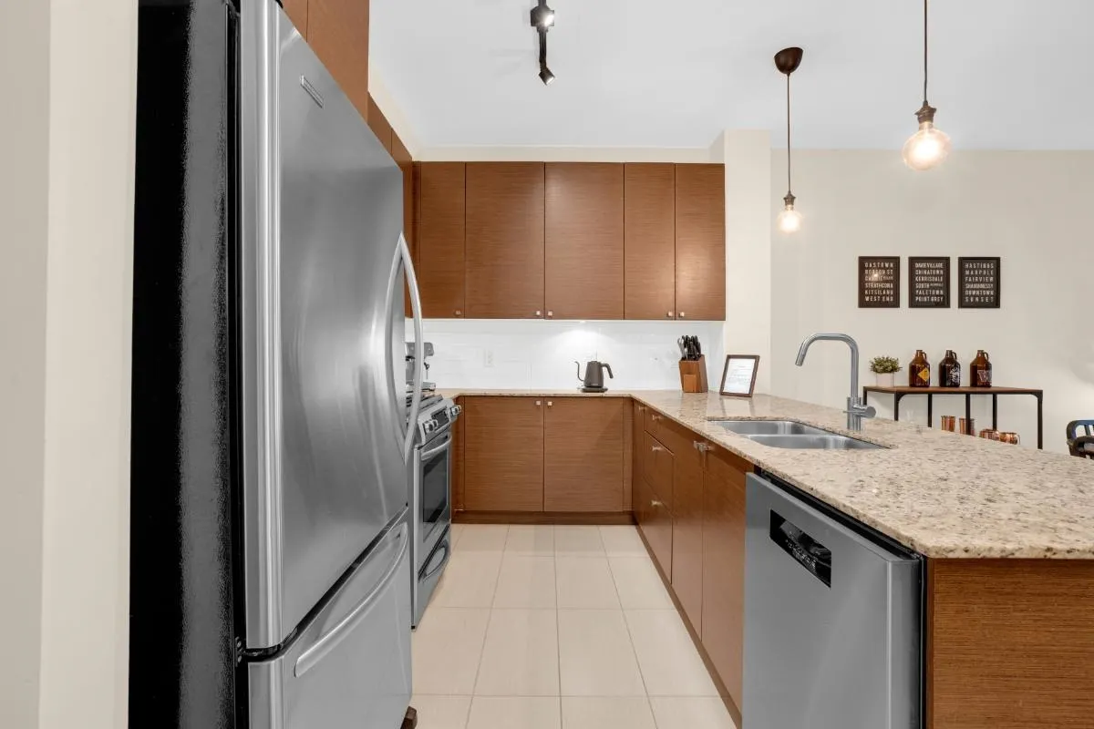 216 101 Morrissey Road