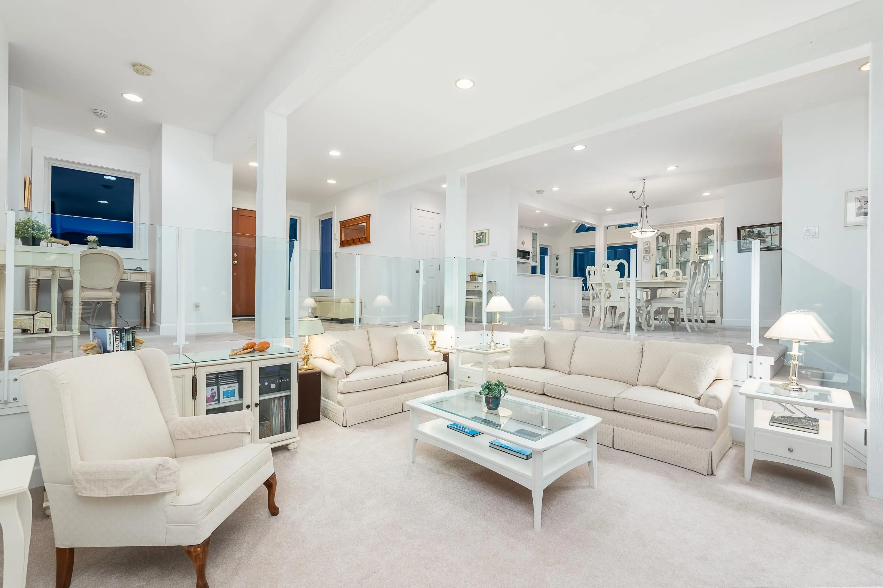 6275 Taylor Drive