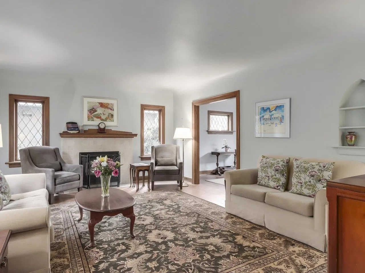 3238 W King Edward Avenue