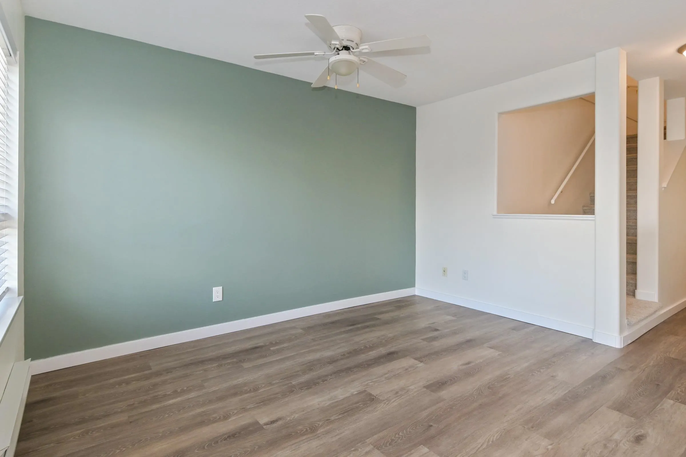 22 8890 Walnut Grove Drive