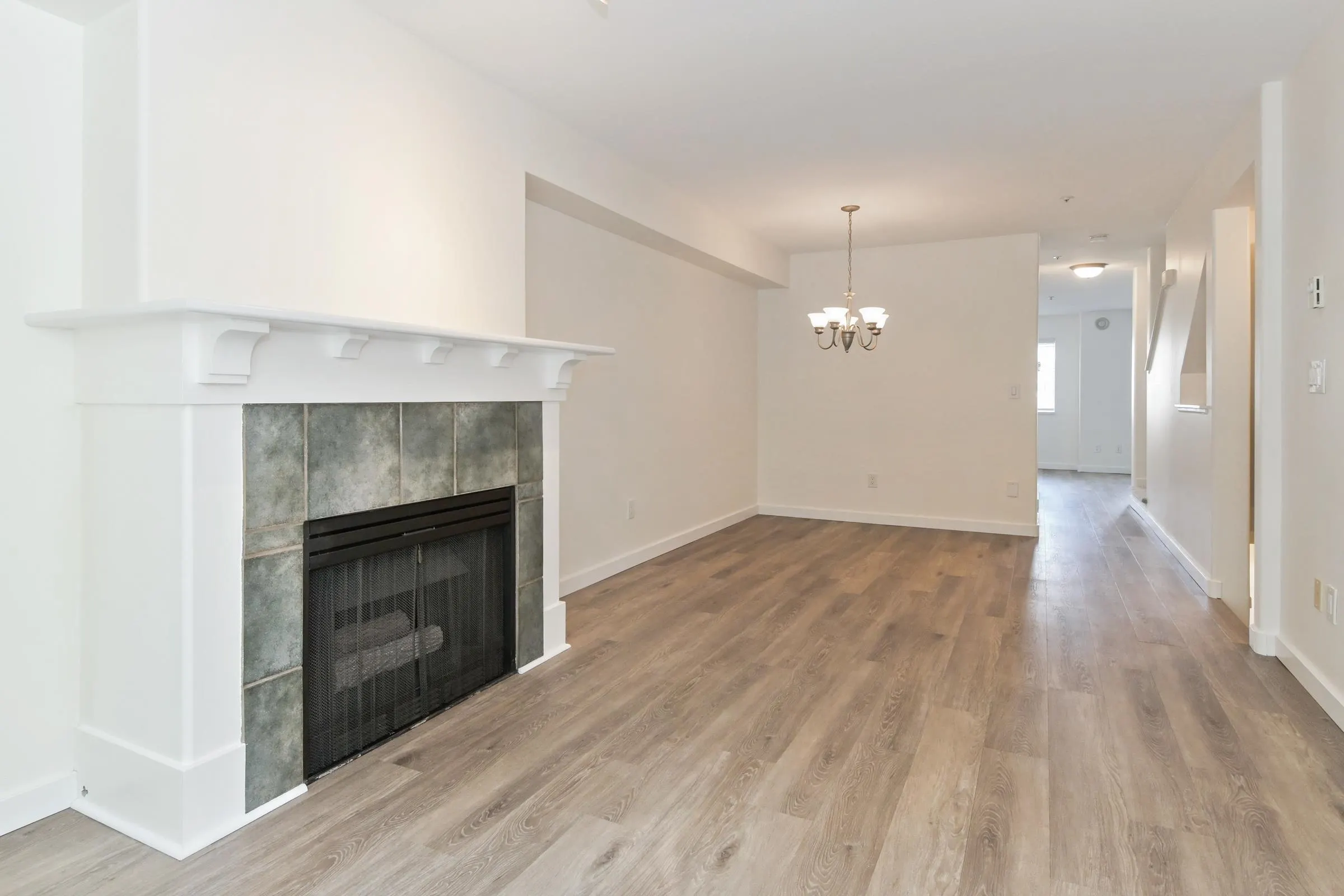 22 8890 Walnut Grove Drive