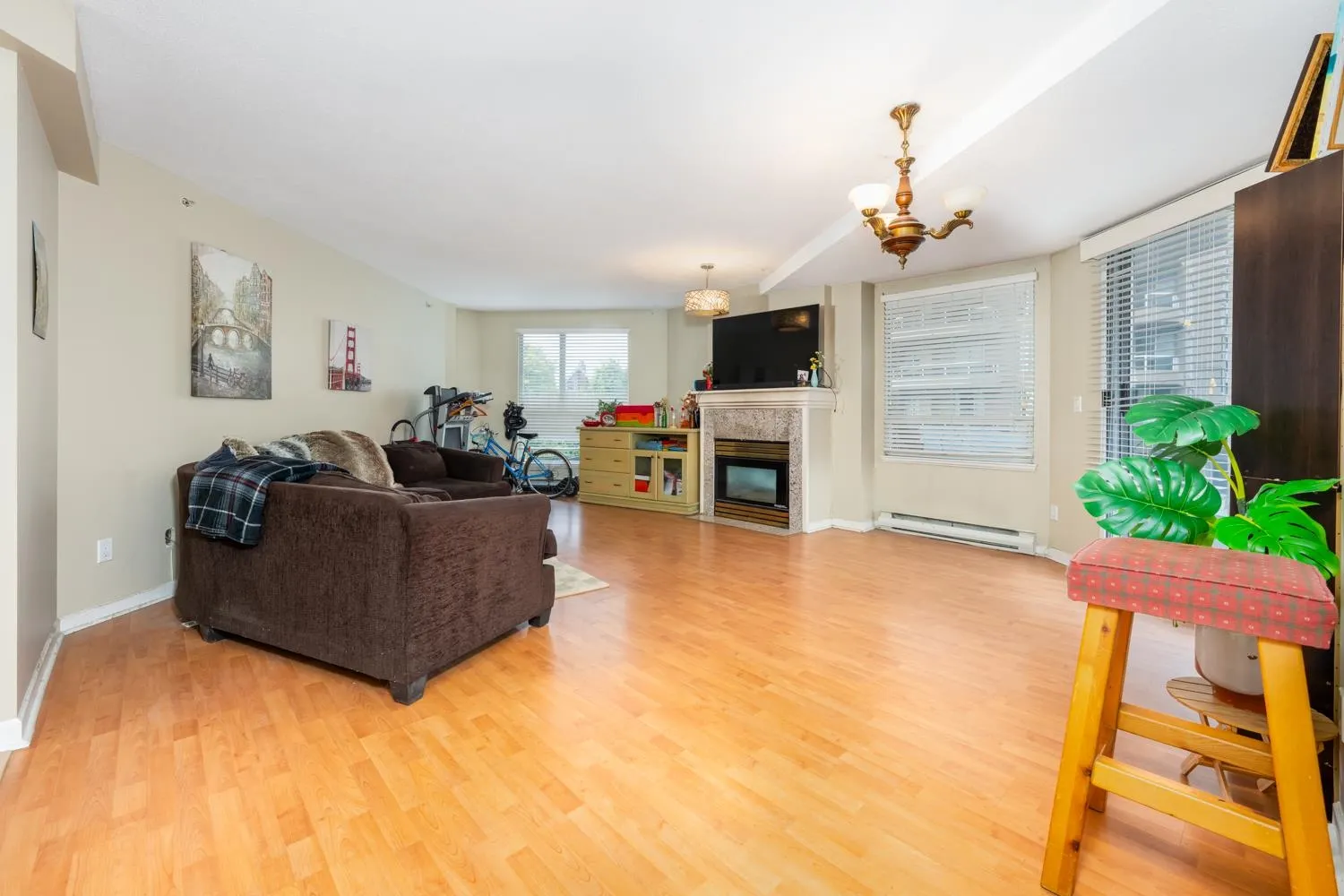 405 1185 Quayside Drive
