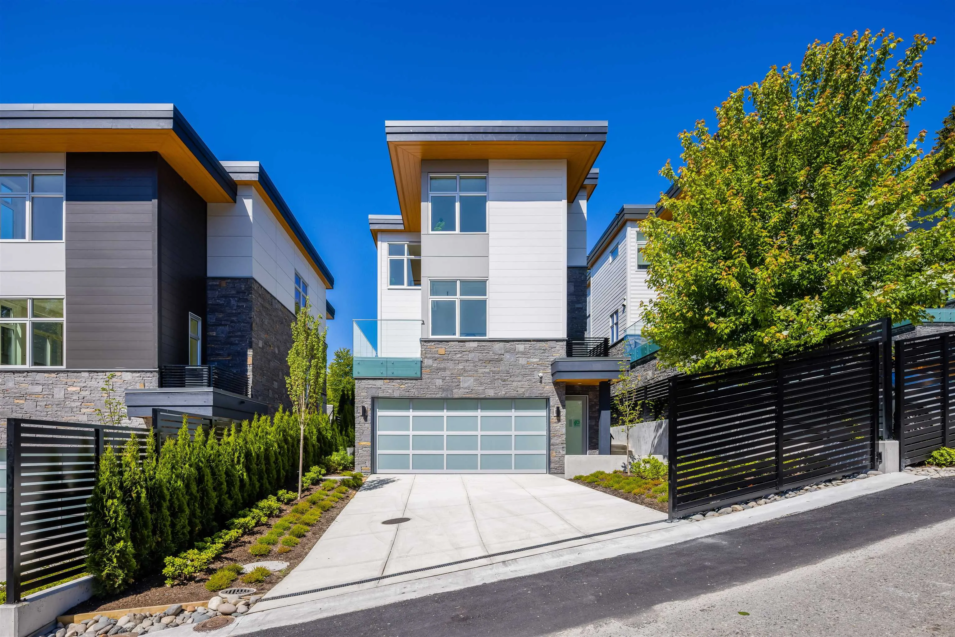 592 Arthur Erickson Place