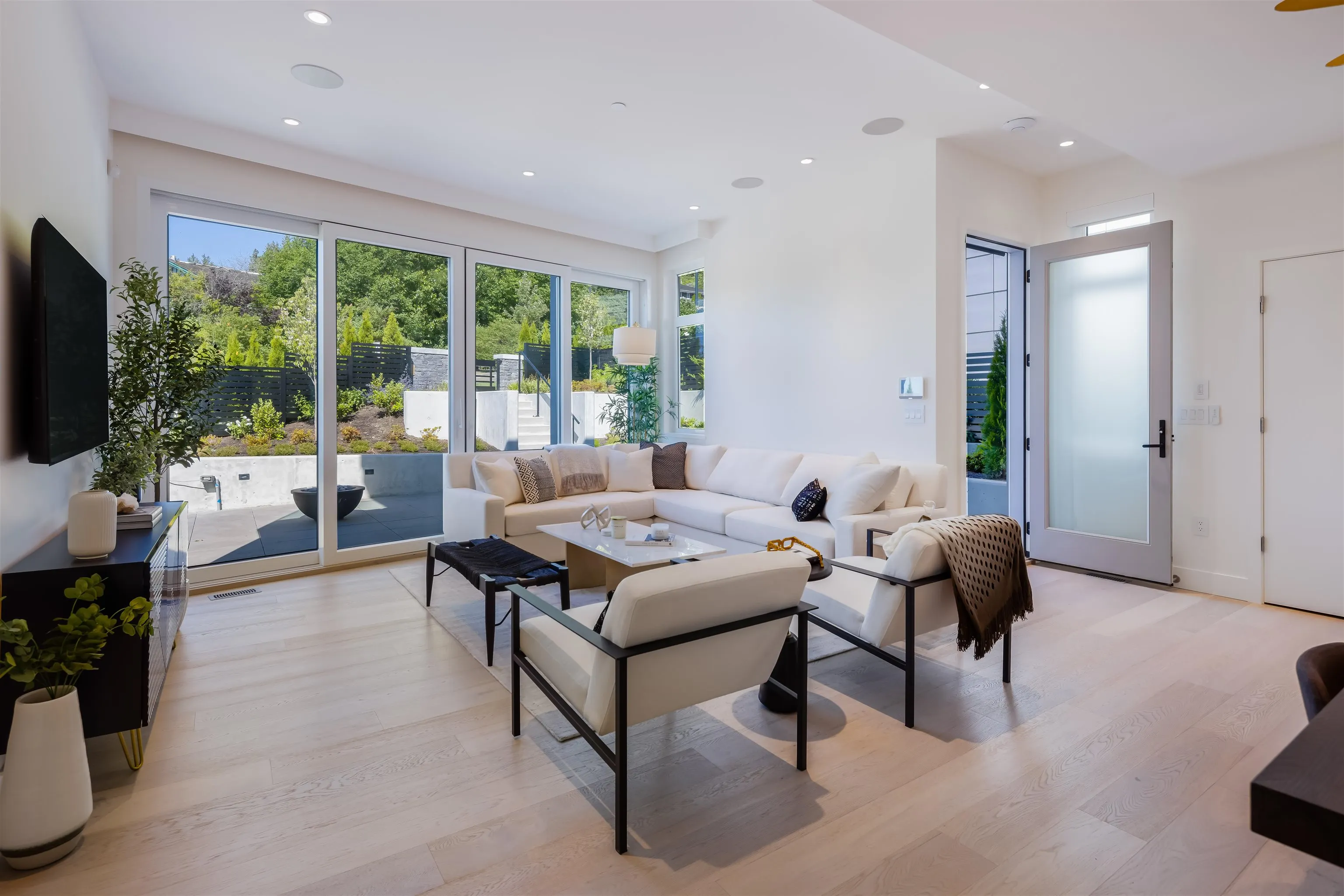 592 Arthur Erickson Place