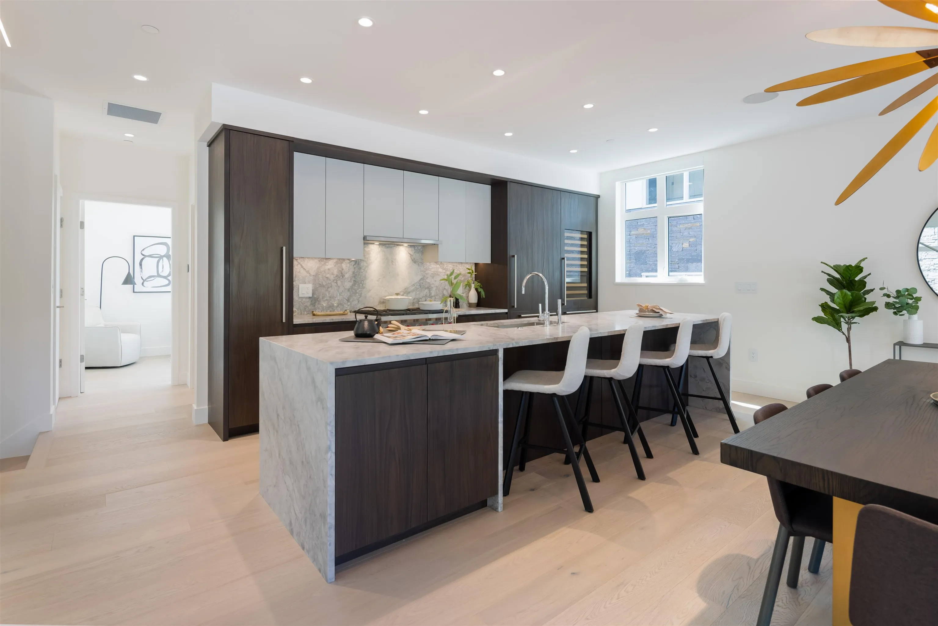 592 Arthur Erickson Place