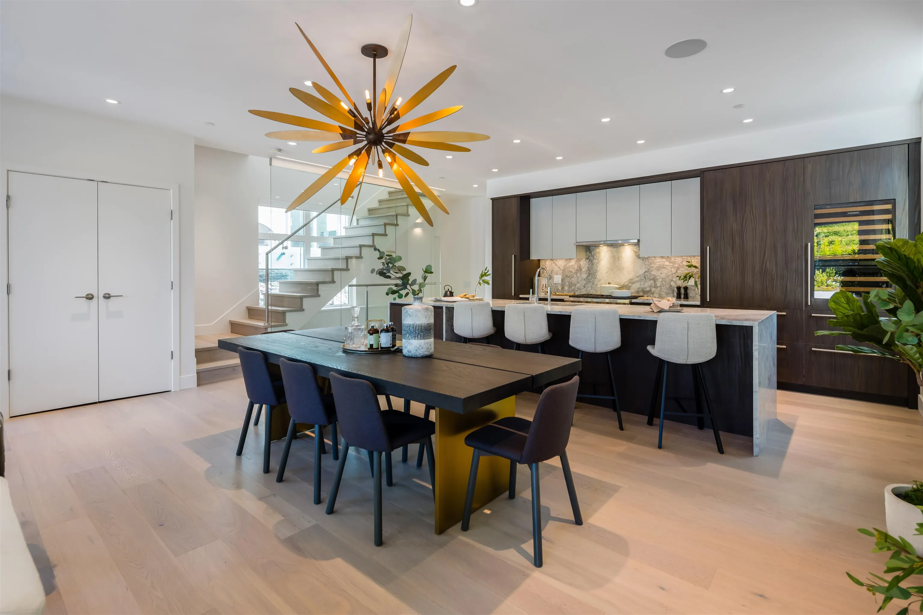 592 Arthur Erickson Place
