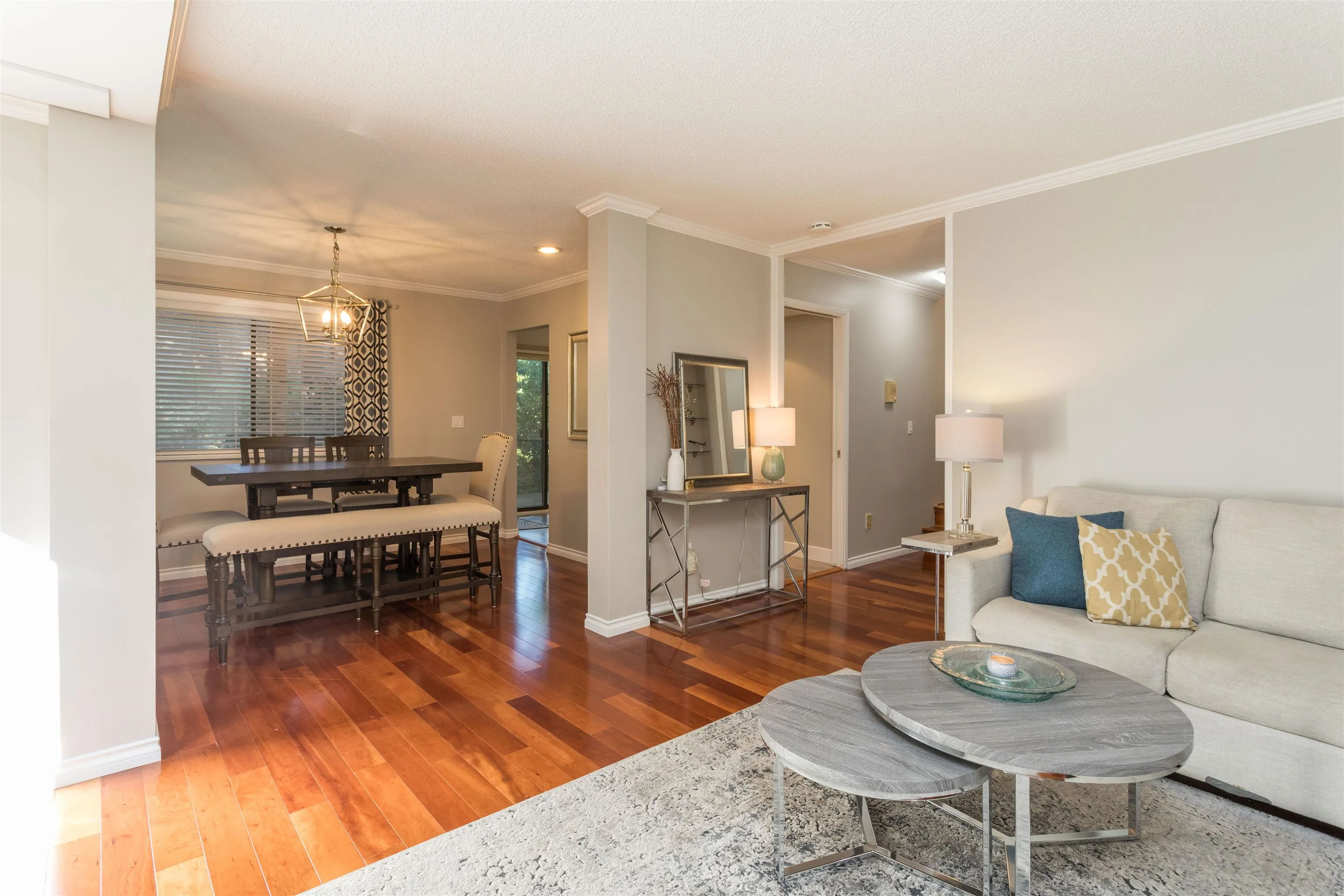 103 12743 16 Avenue