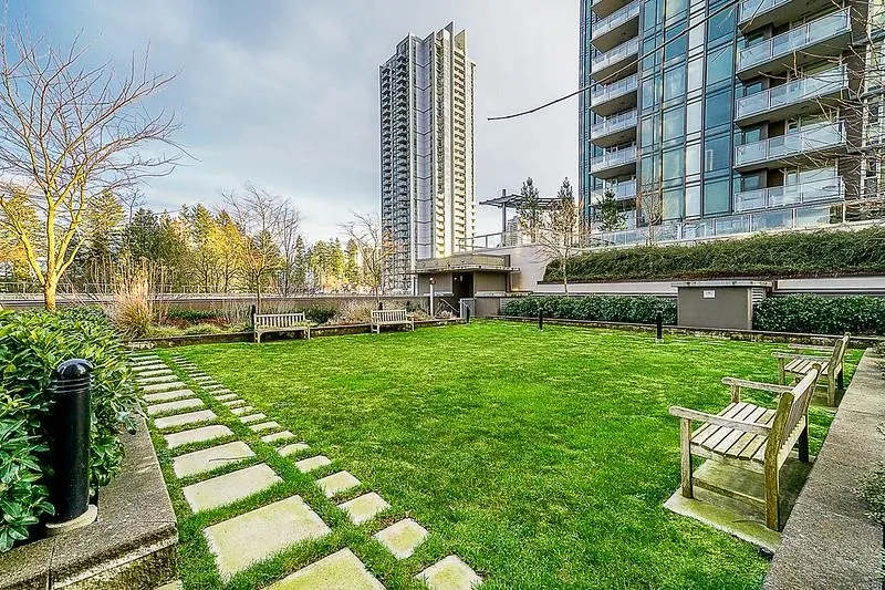2605 3008 Glen Drive