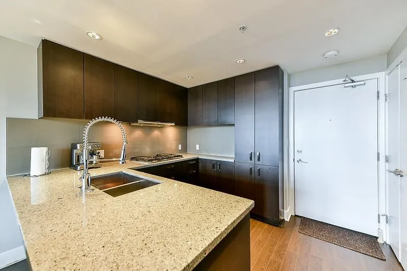 2605 3008 Glen Drive