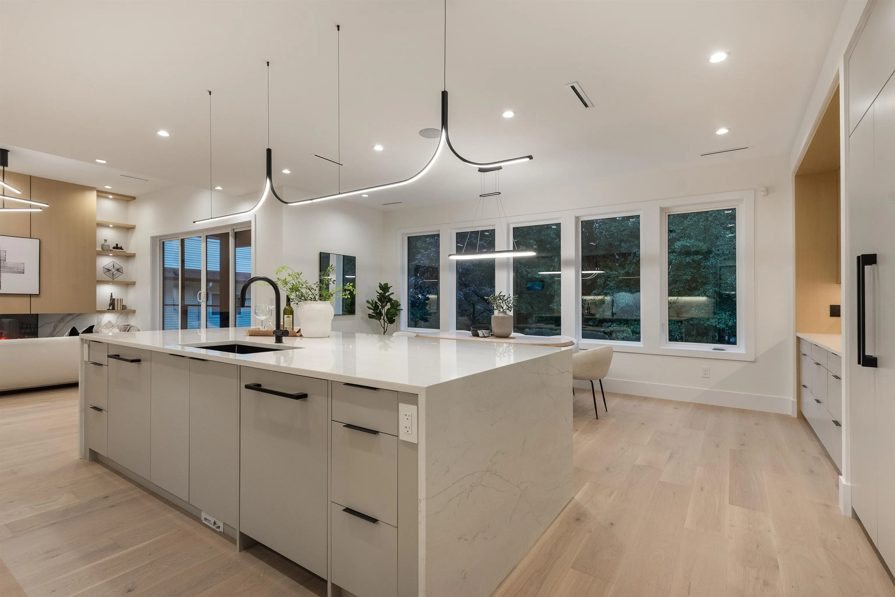 1423 Pipeline Place