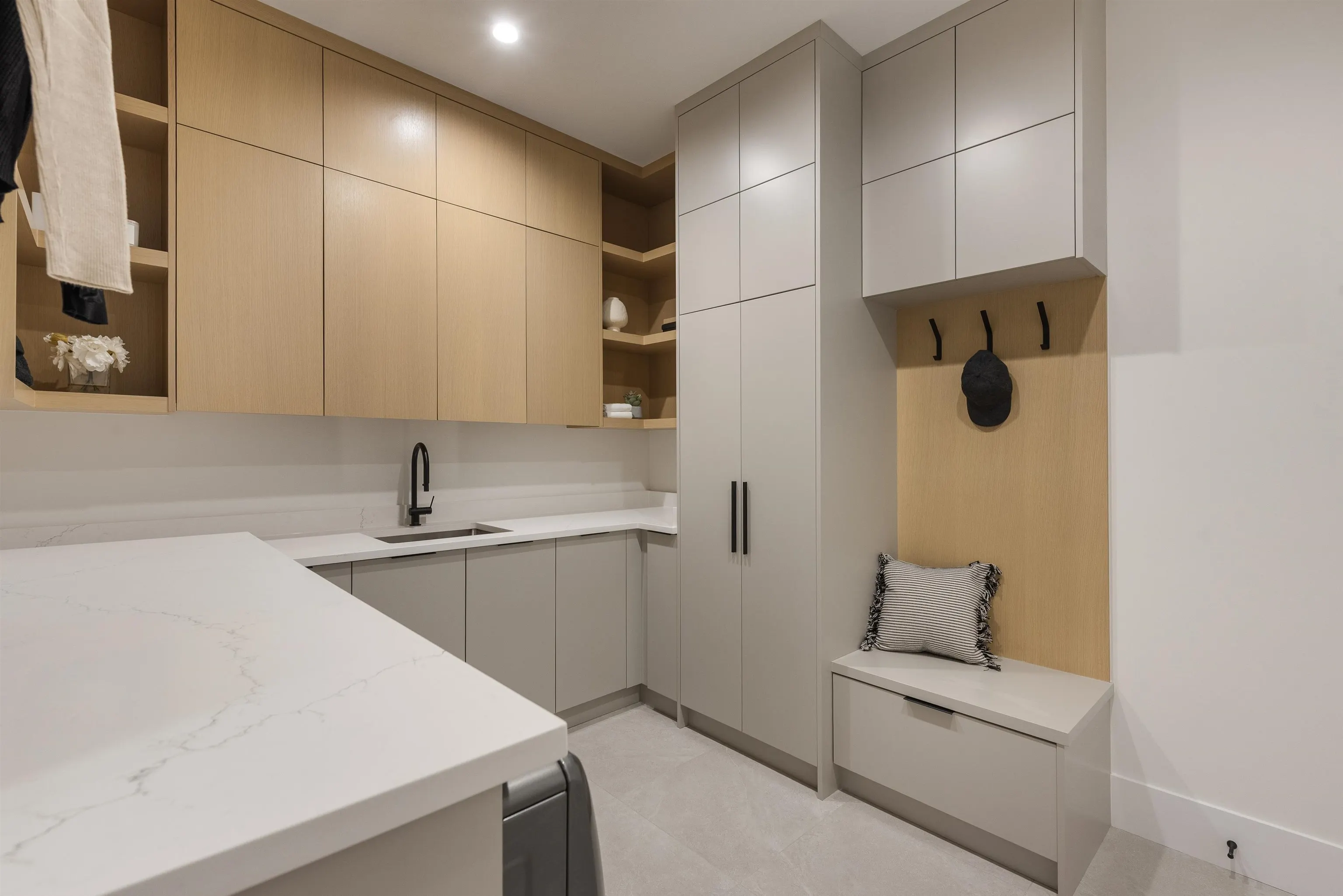 1423 Pipeline Place