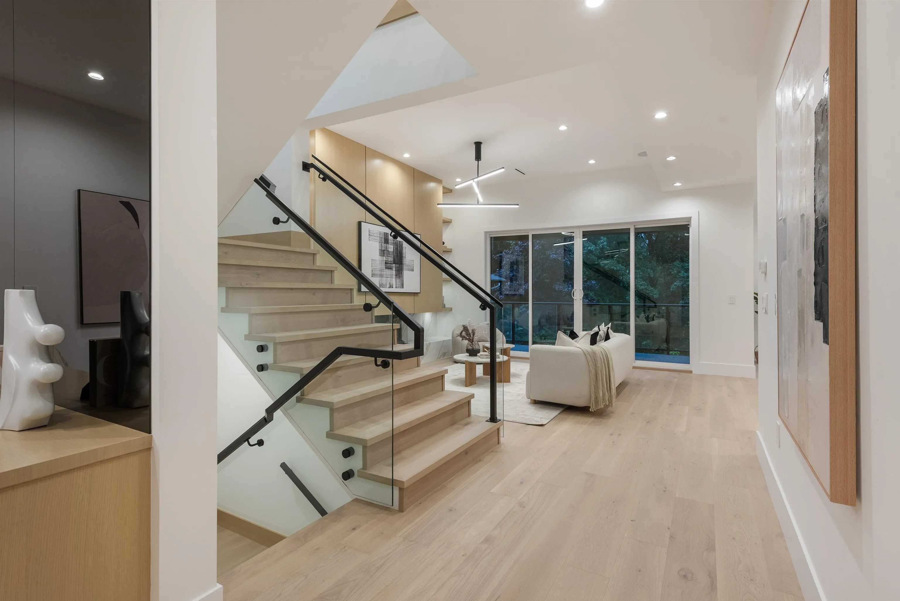1423 Pipeline Place