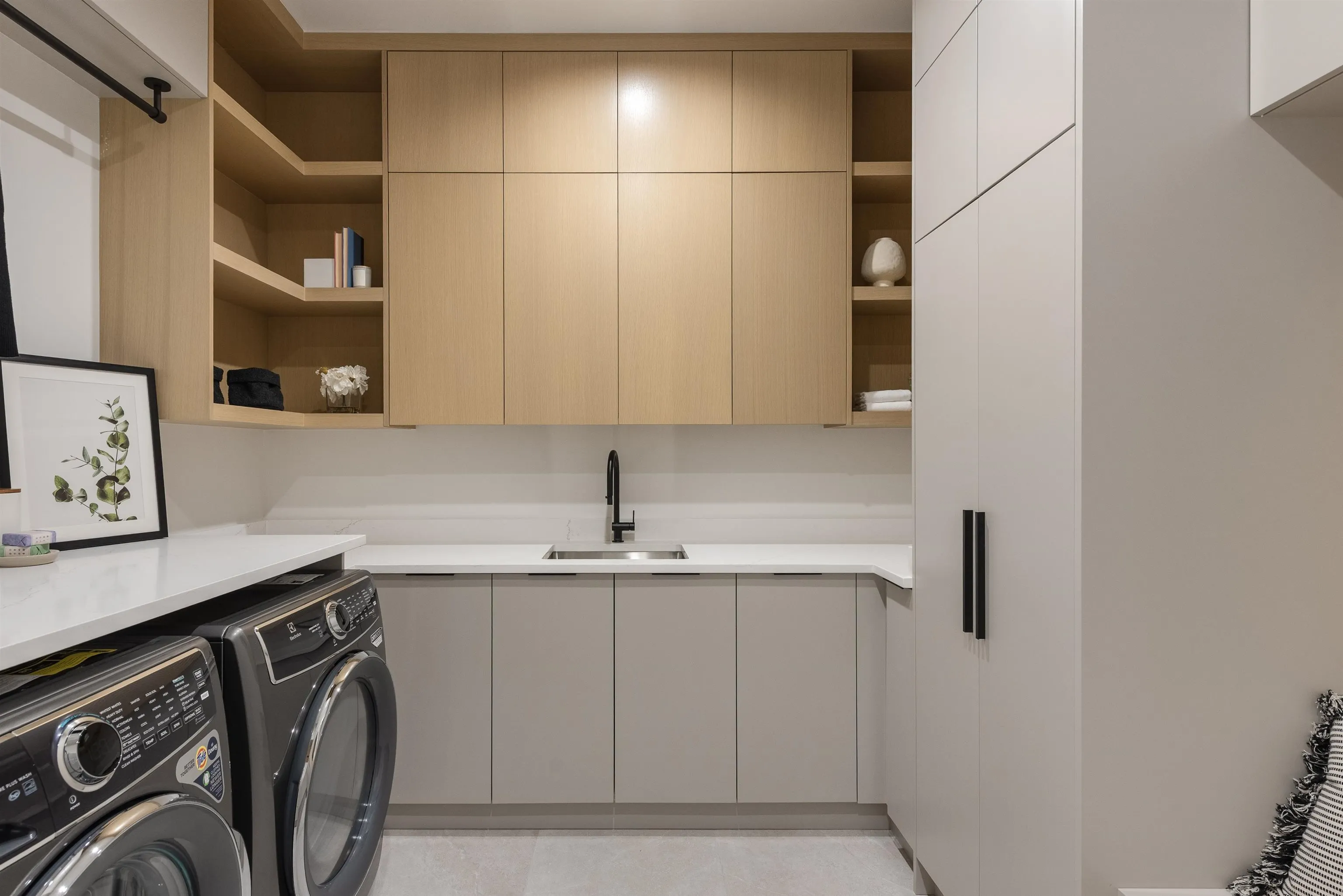 1423 Pipeline Place