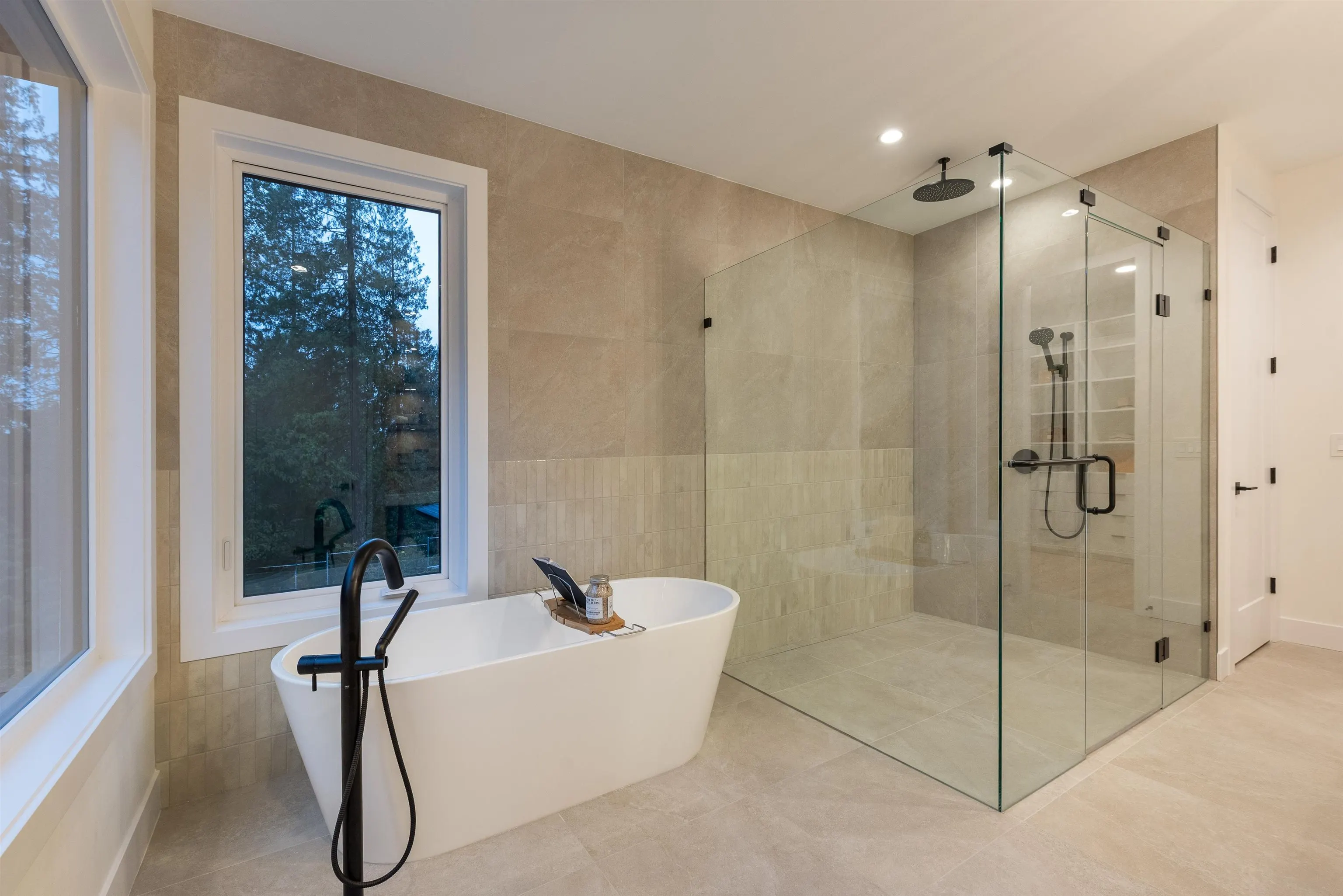 1423 Pipeline Place