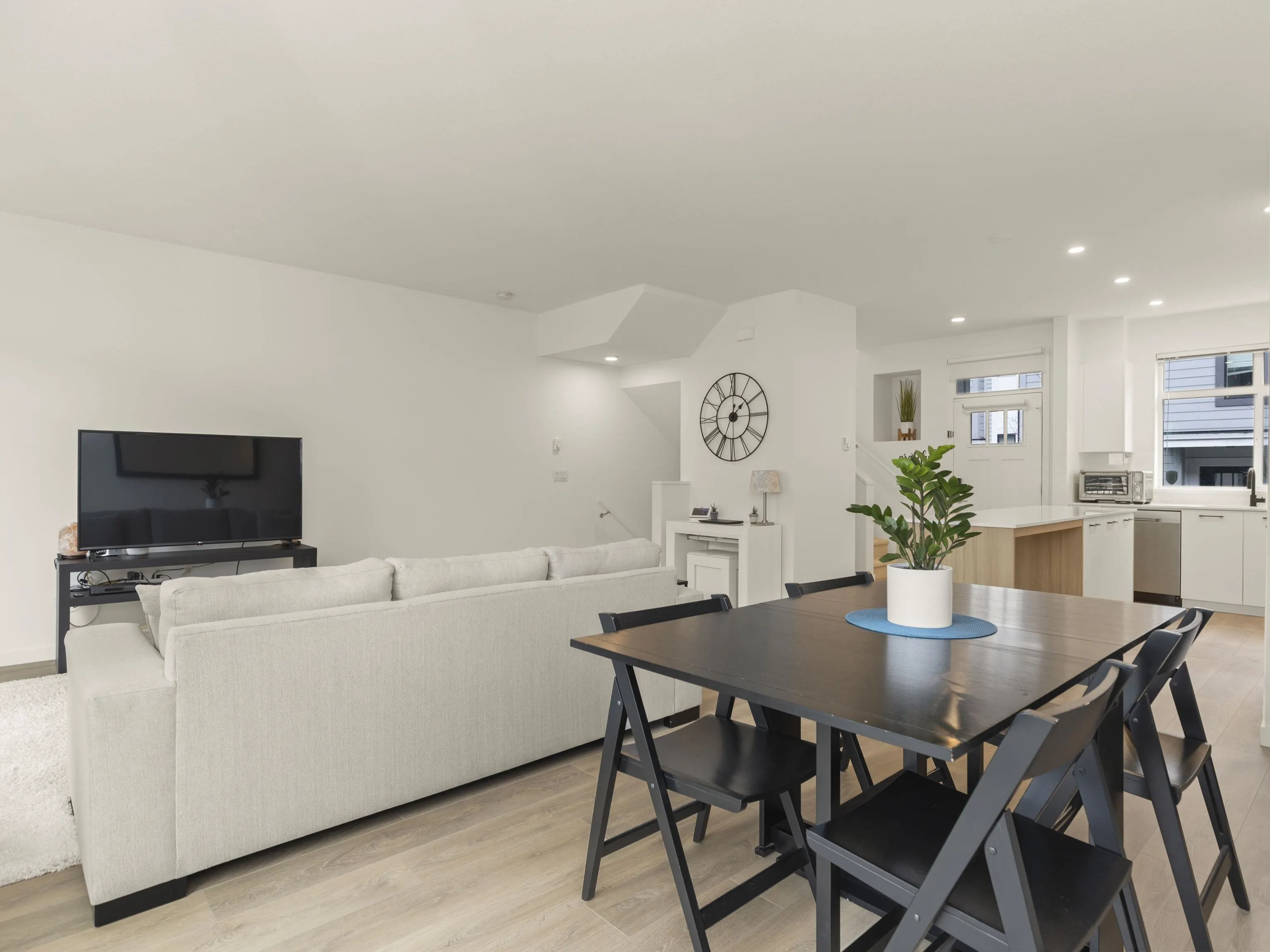 78 15235 Sitka Drive