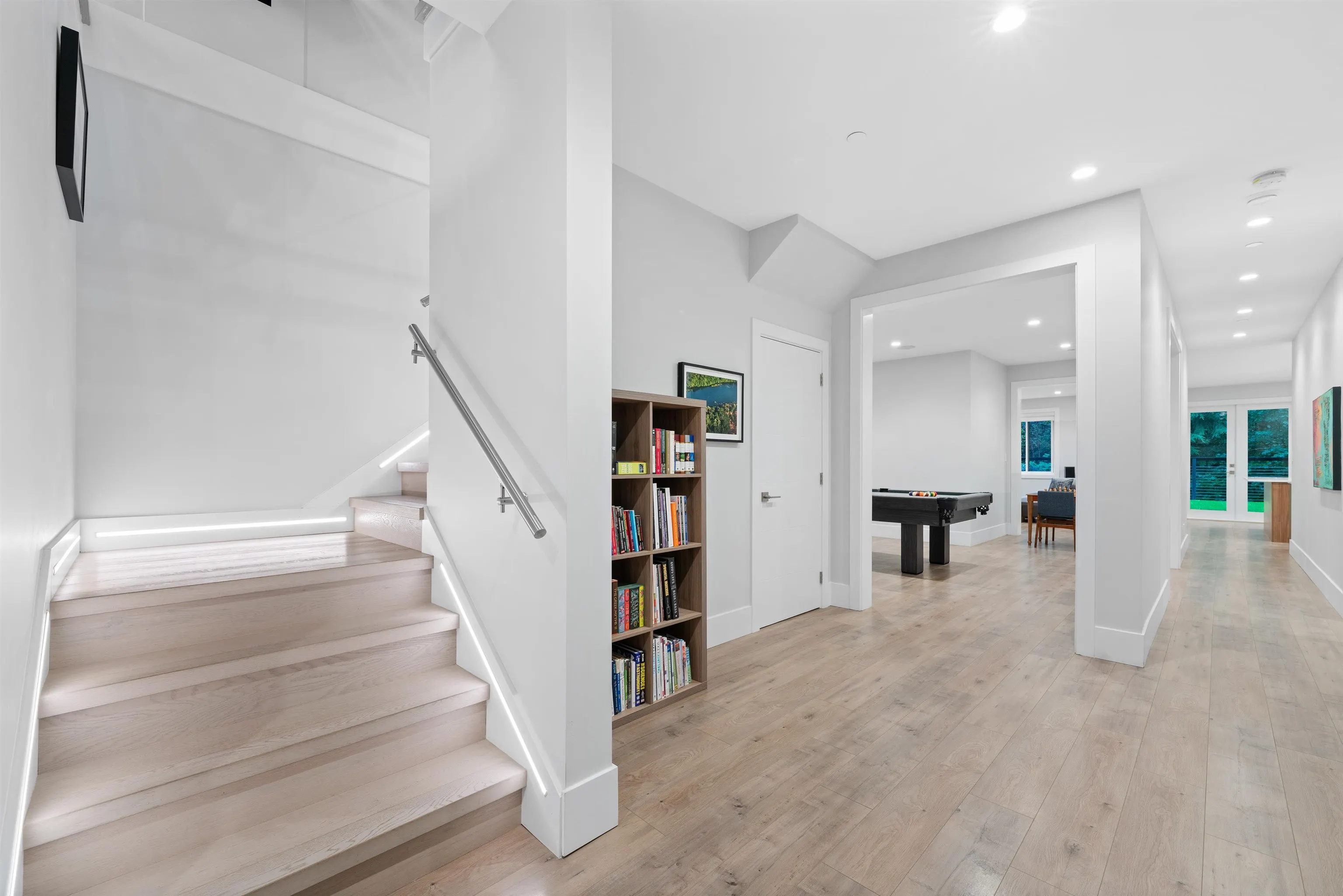 3404 Mamquam Road