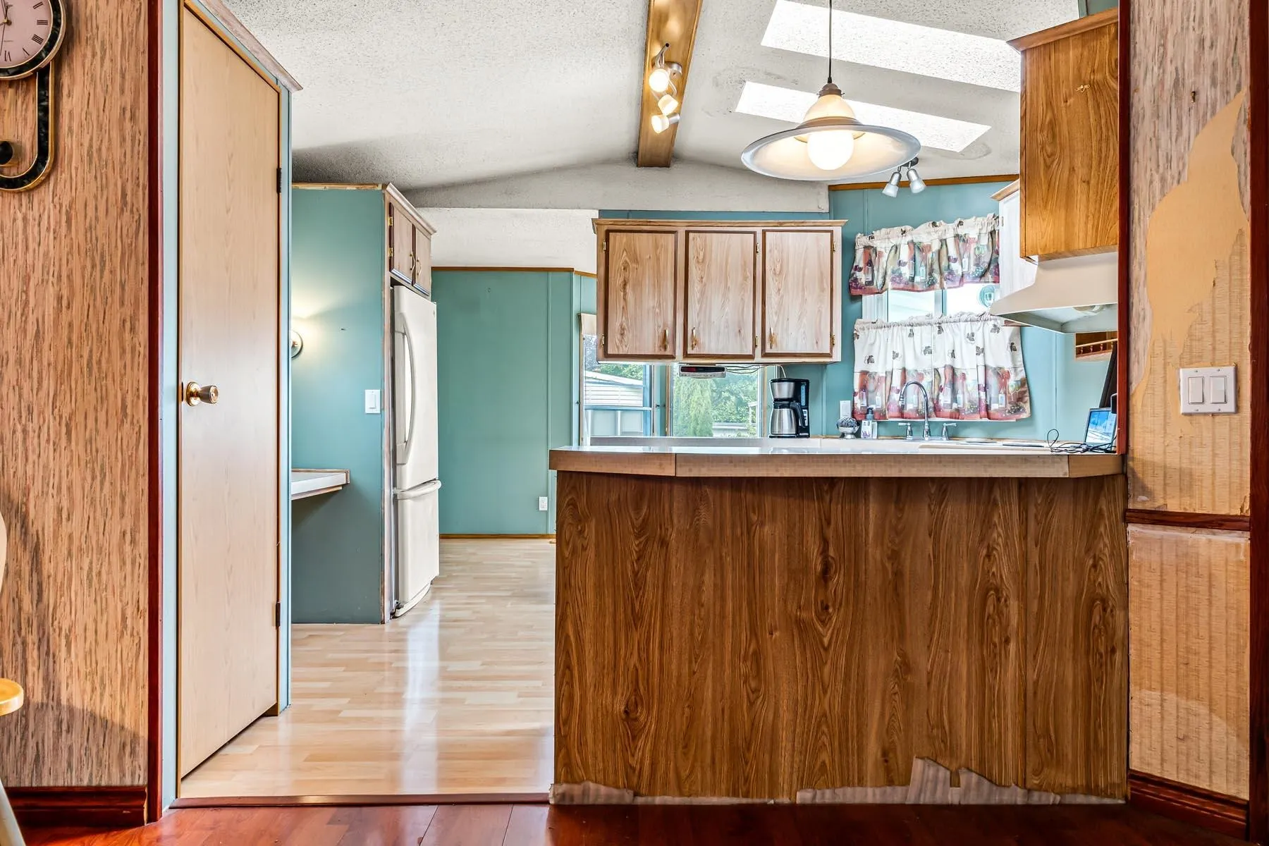 141 145 King Edward Street