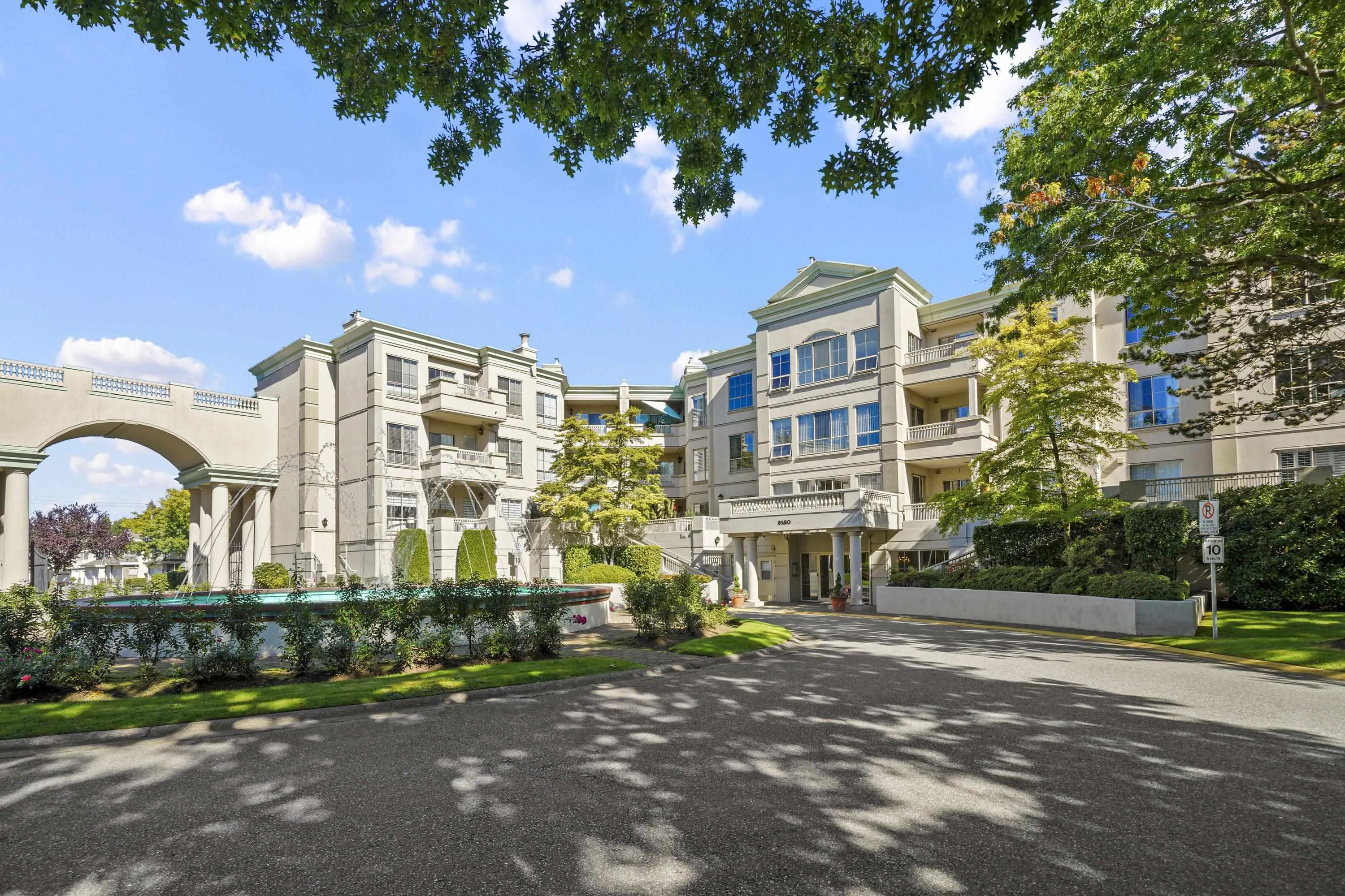 209 8580 General Currie Road
