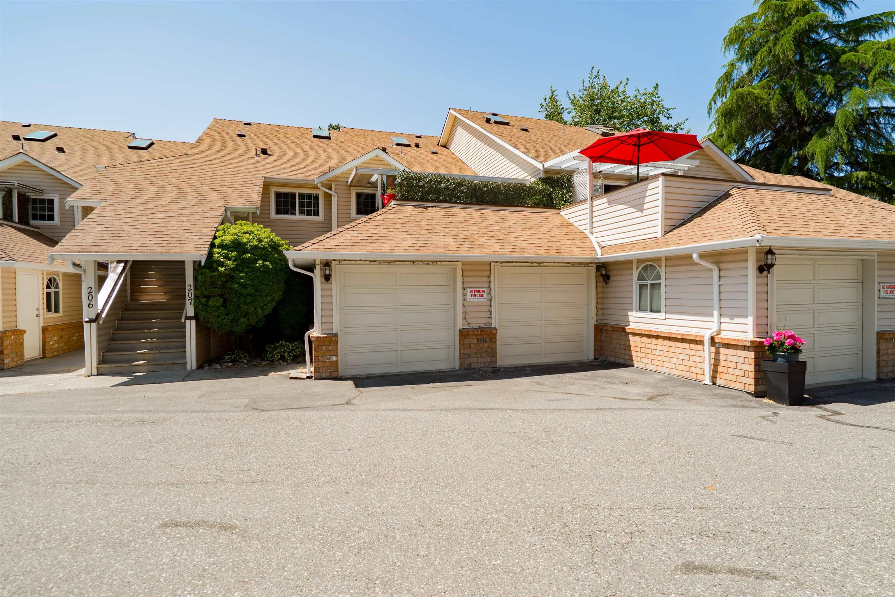 107 22515 116 Avenue