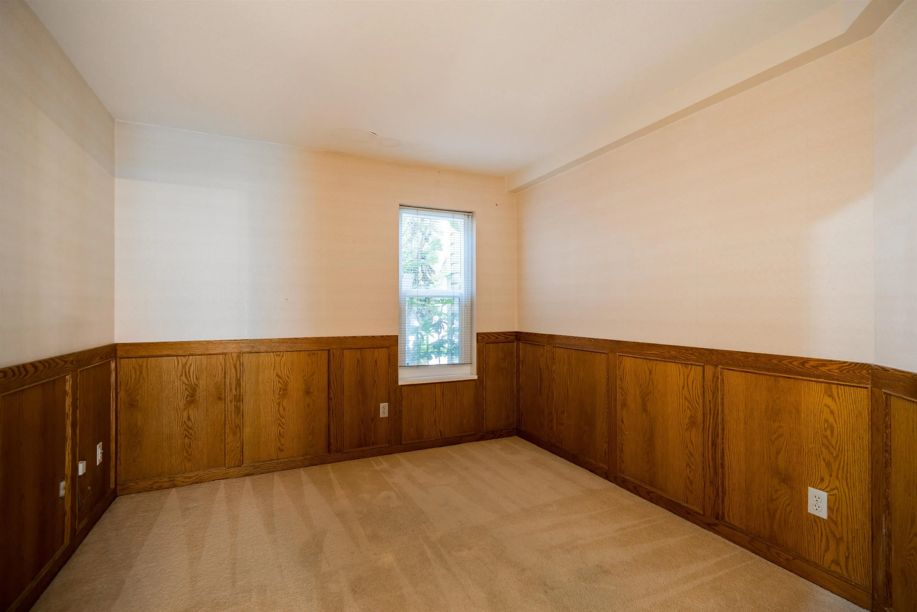107 22515 116 Avenue