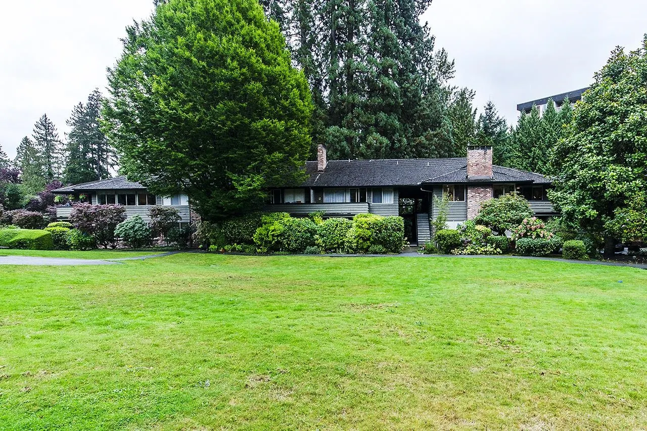 211 235 Keith Road