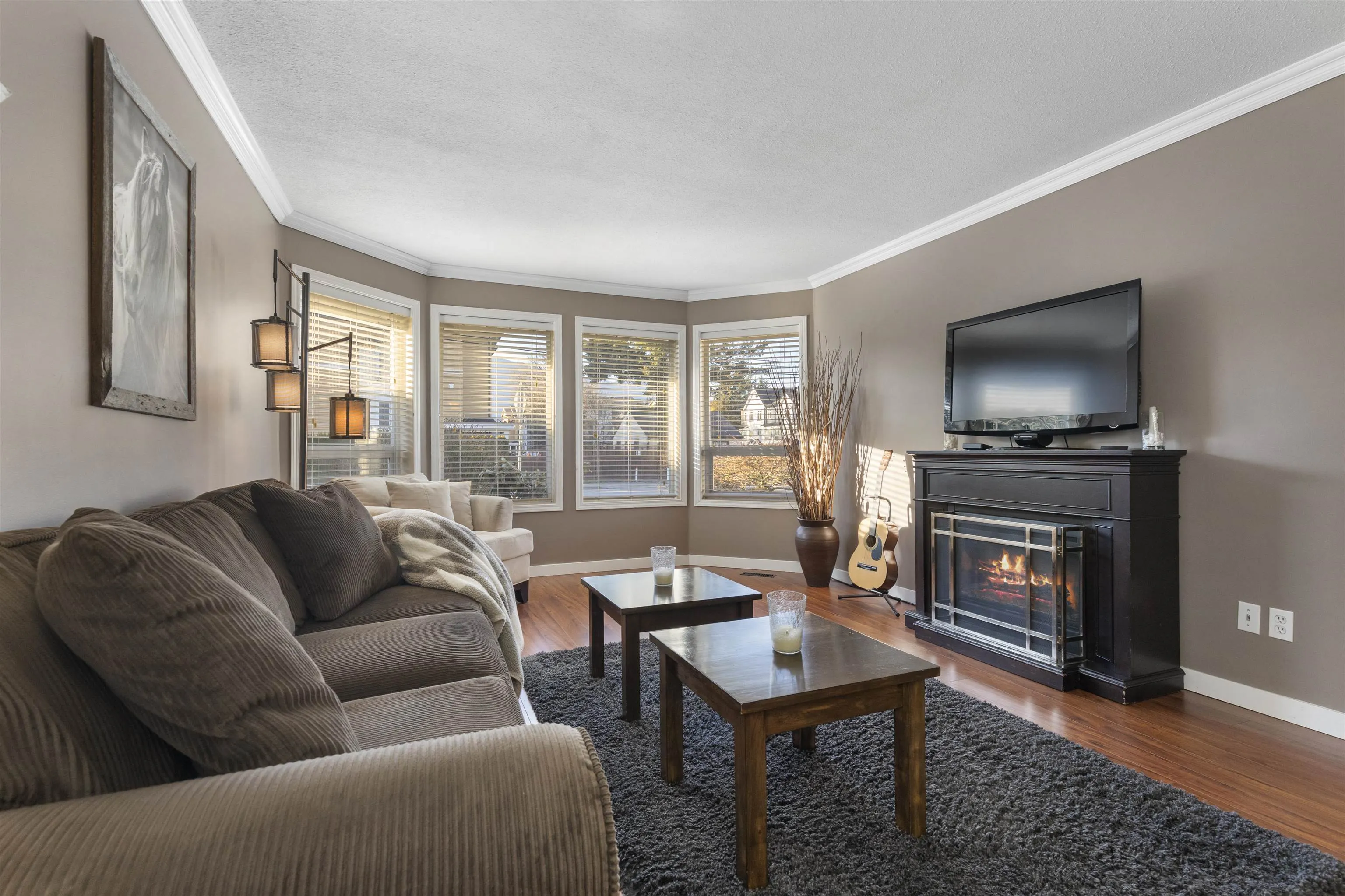 1636 Agassiz-Rosedale Highway No 9 Highway