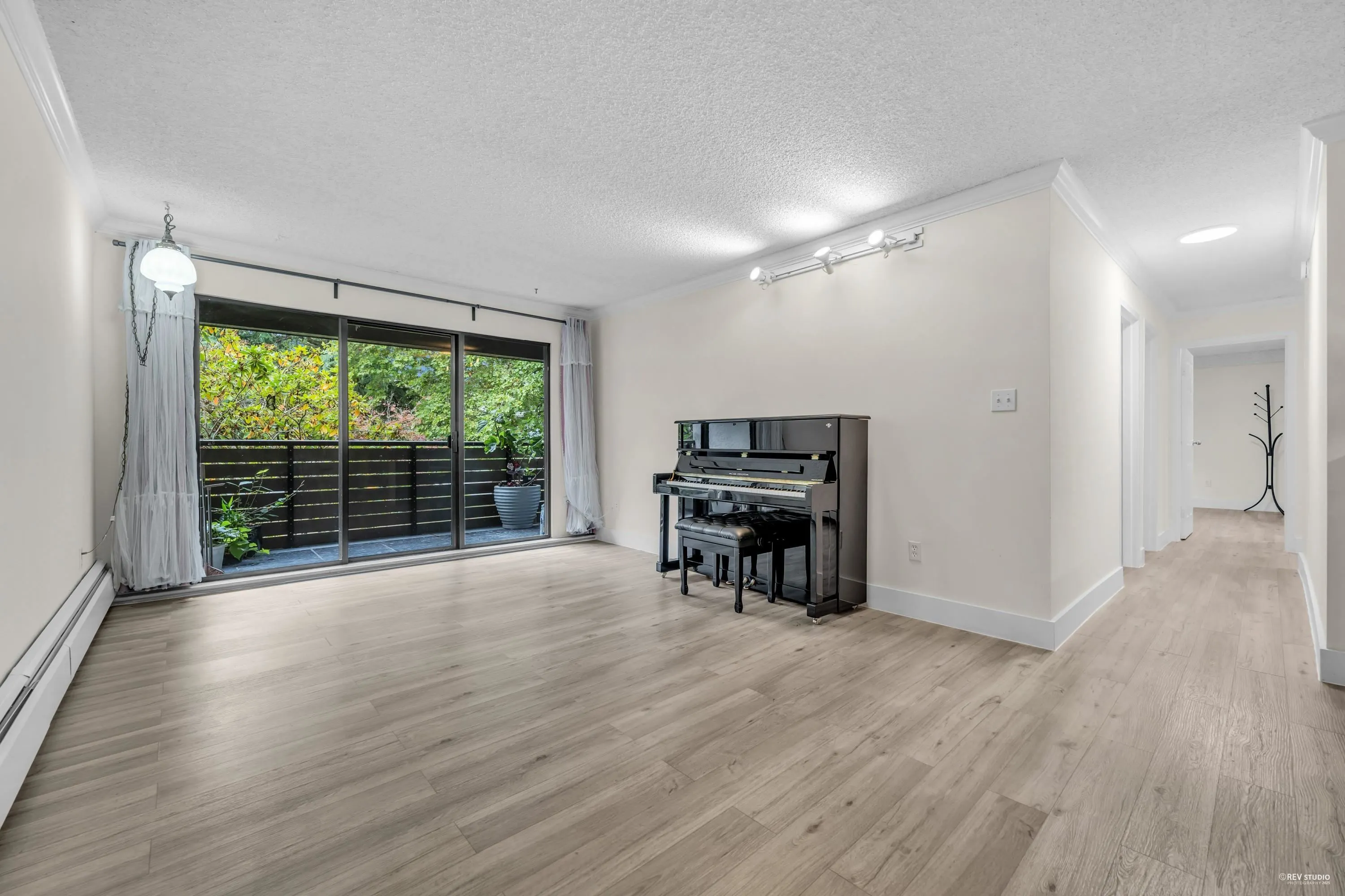 104 8880 No. 1 Road