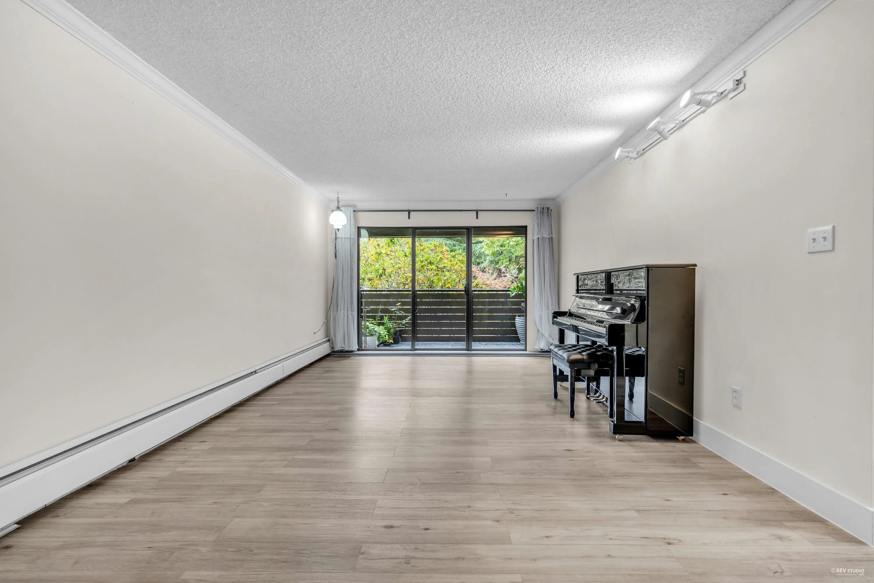 104 8880 No. 1 Road