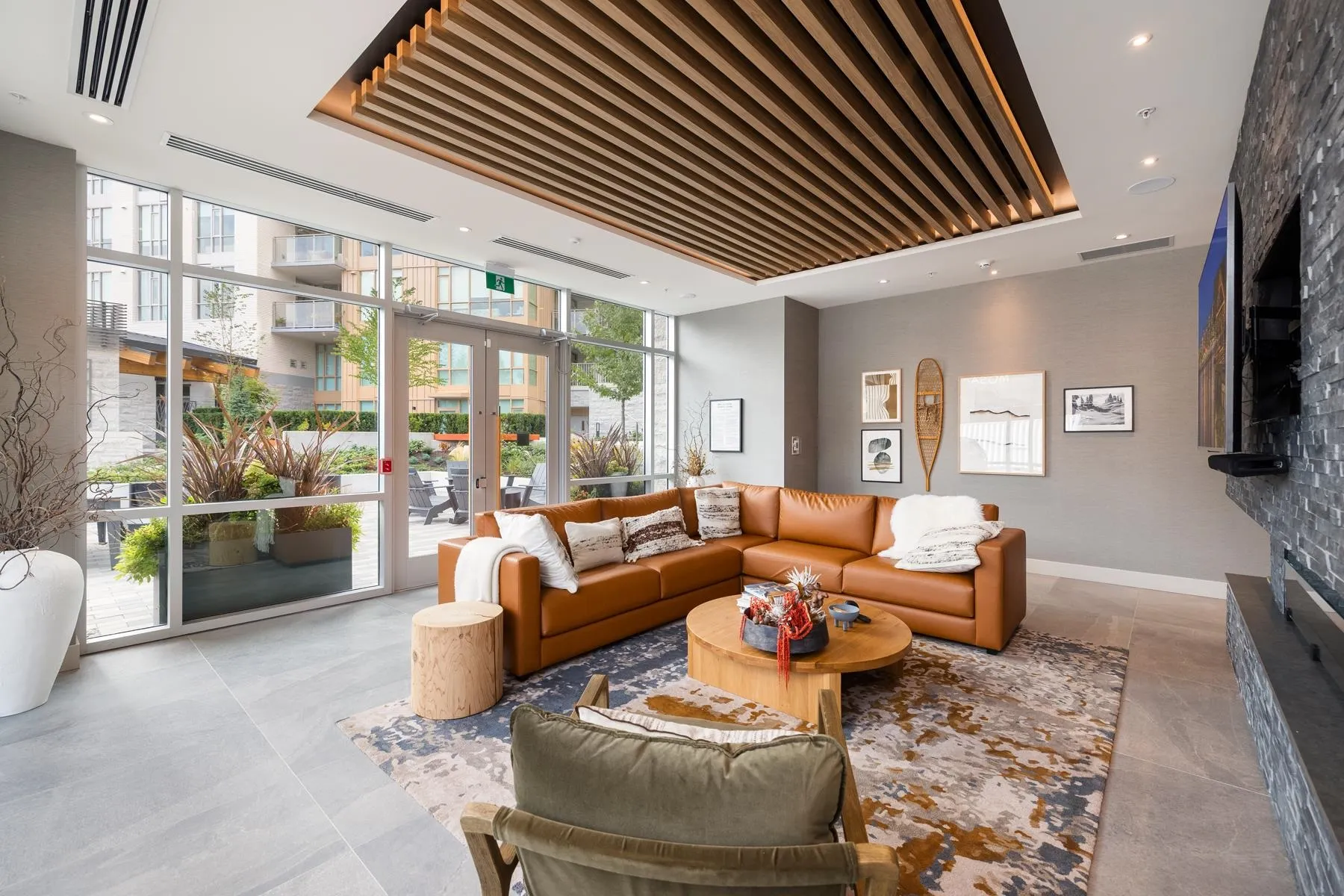 2325 Emery Court
