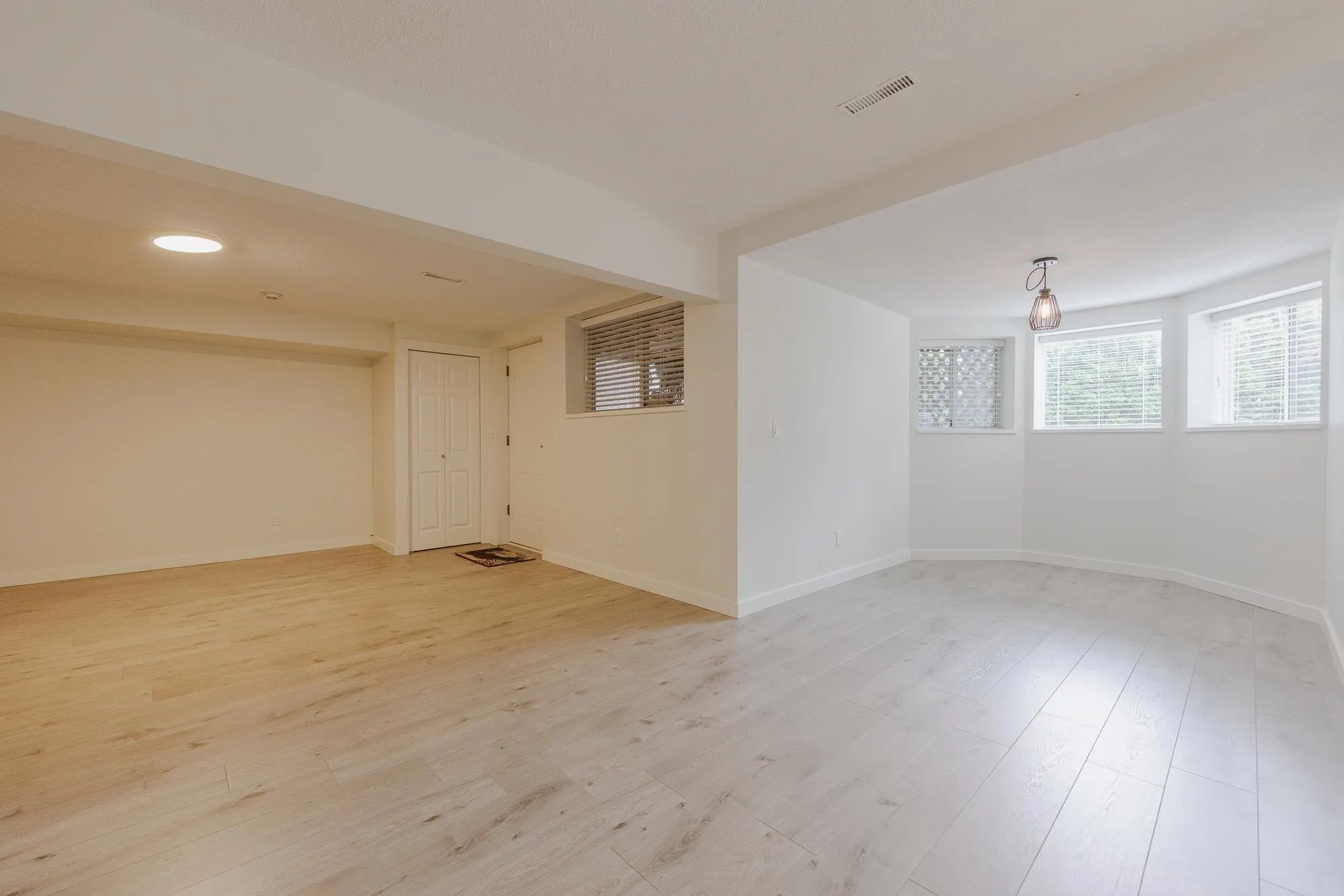 3320 Abbey Lane