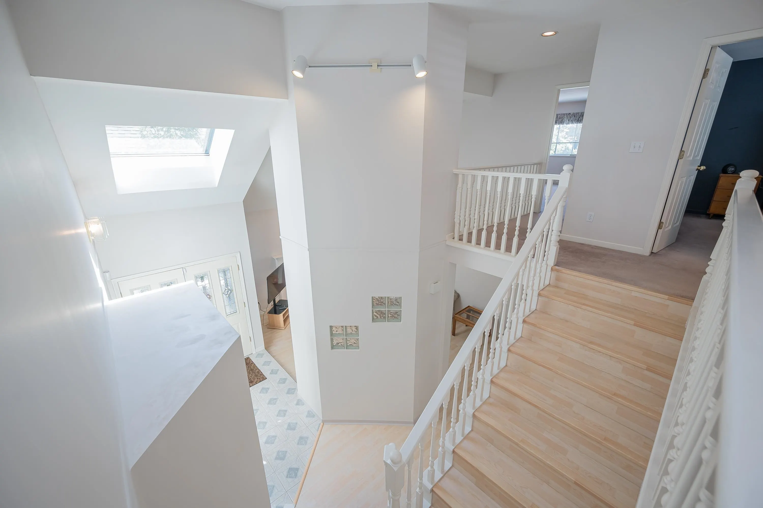 3320 Abbey Lane