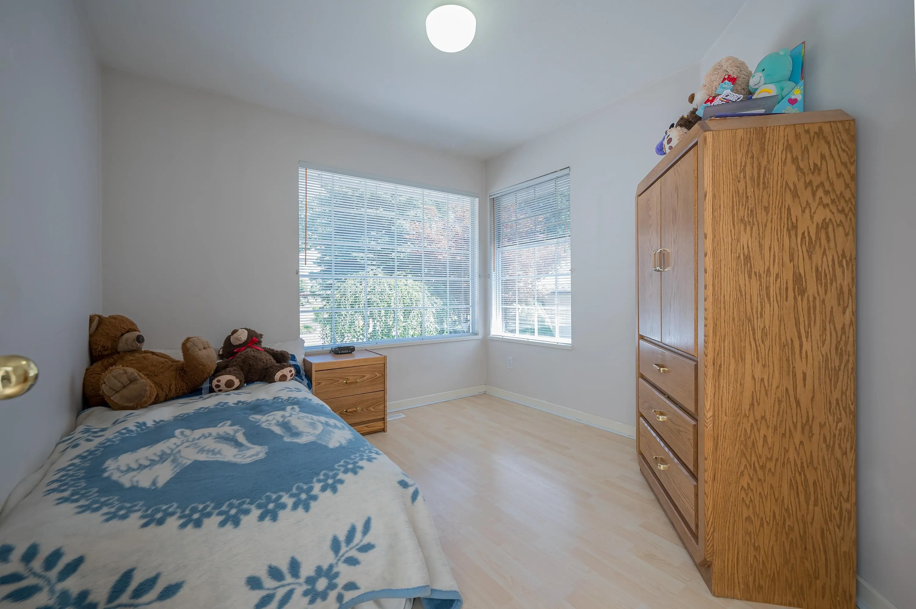 3320 Abbey Lane