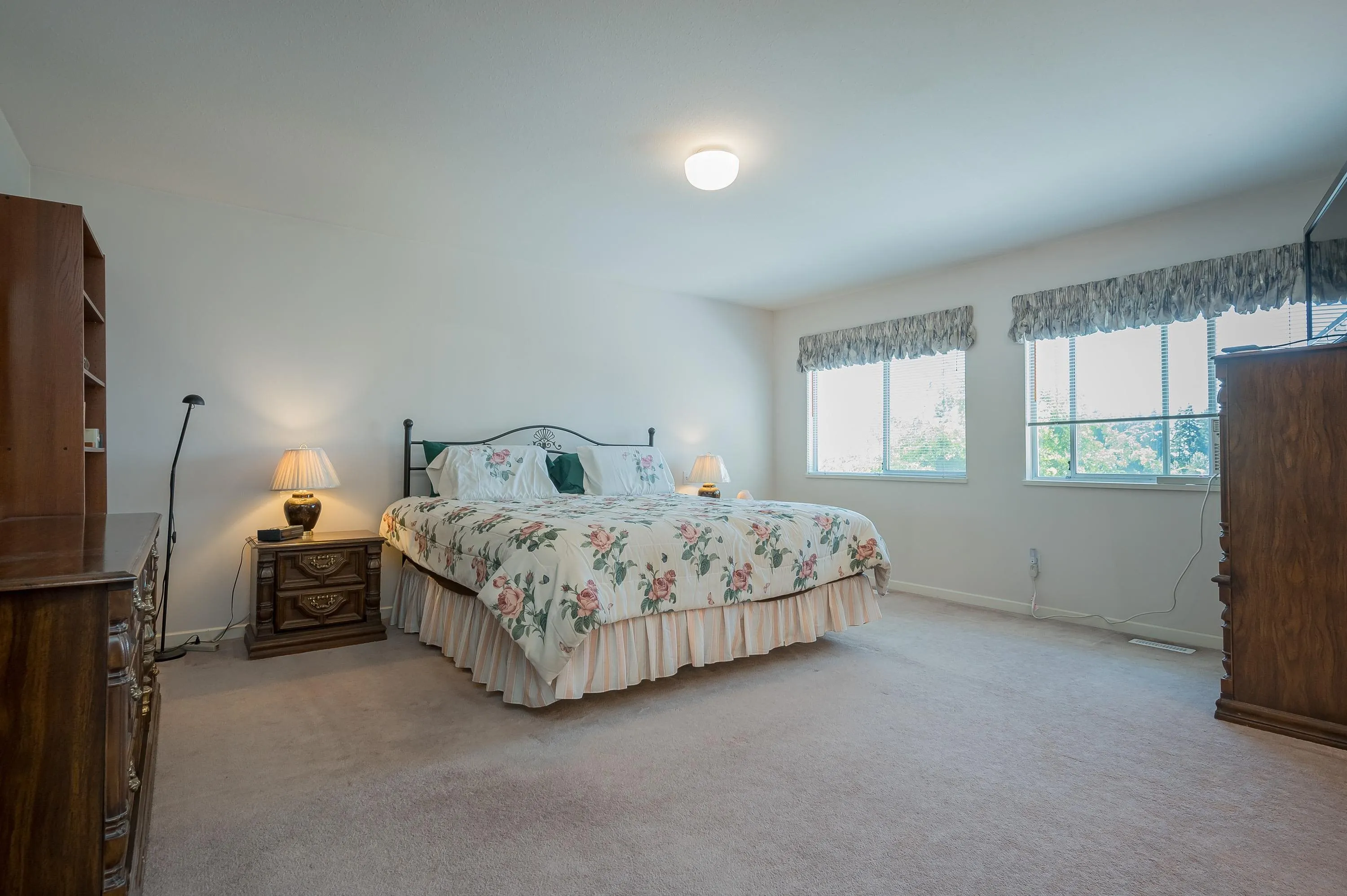 3320 Abbey Lane