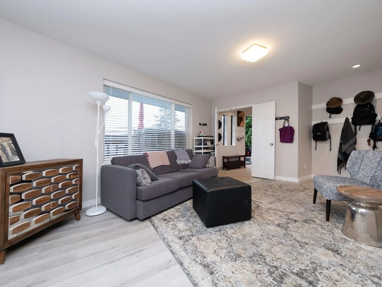 2727 Panorama Drive