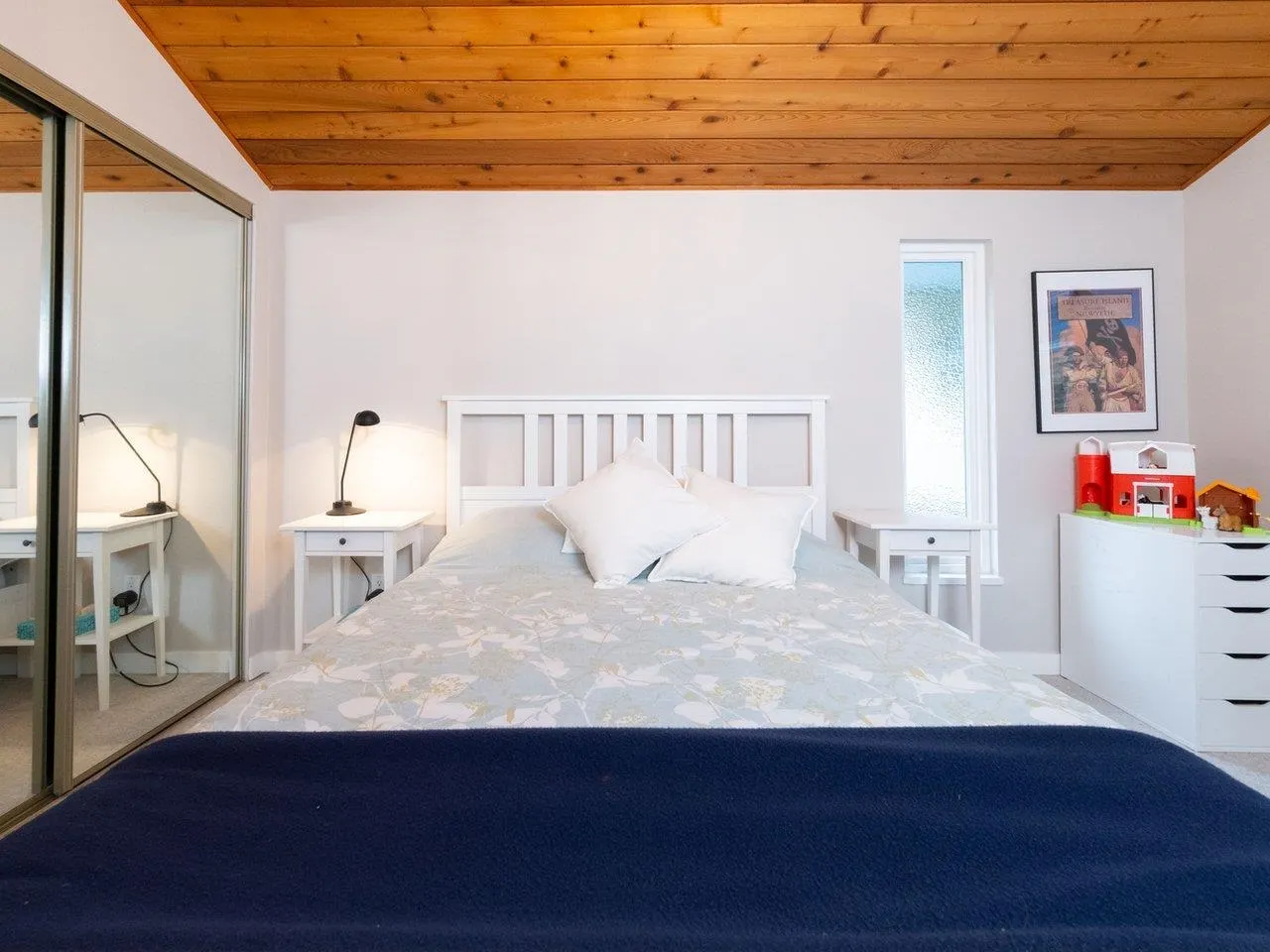 2727 Panorama Drive