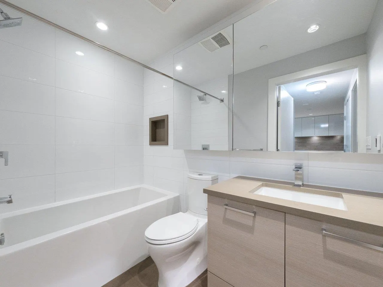2727 Panorama Drive