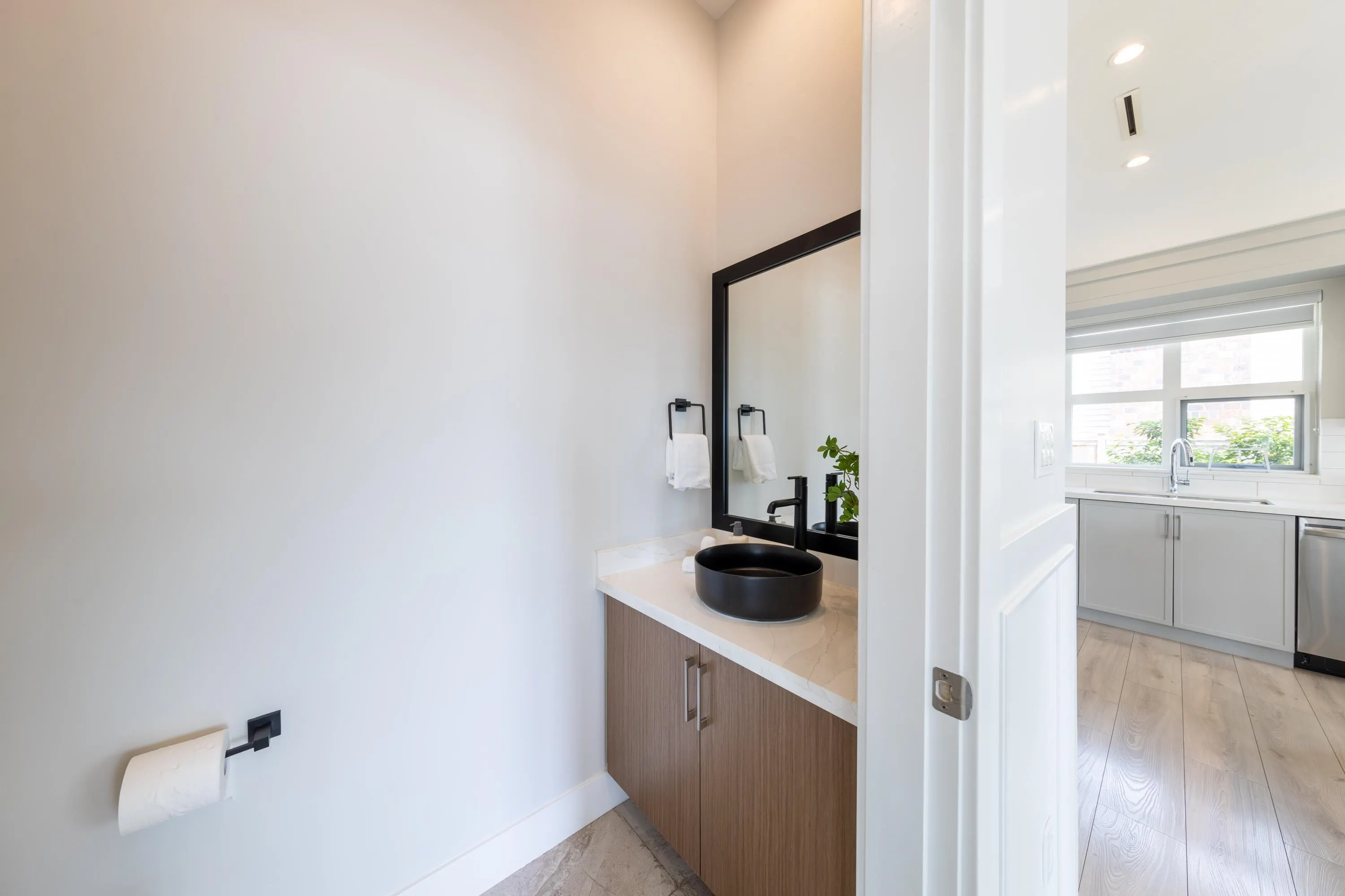5 9899 Steveston Highway