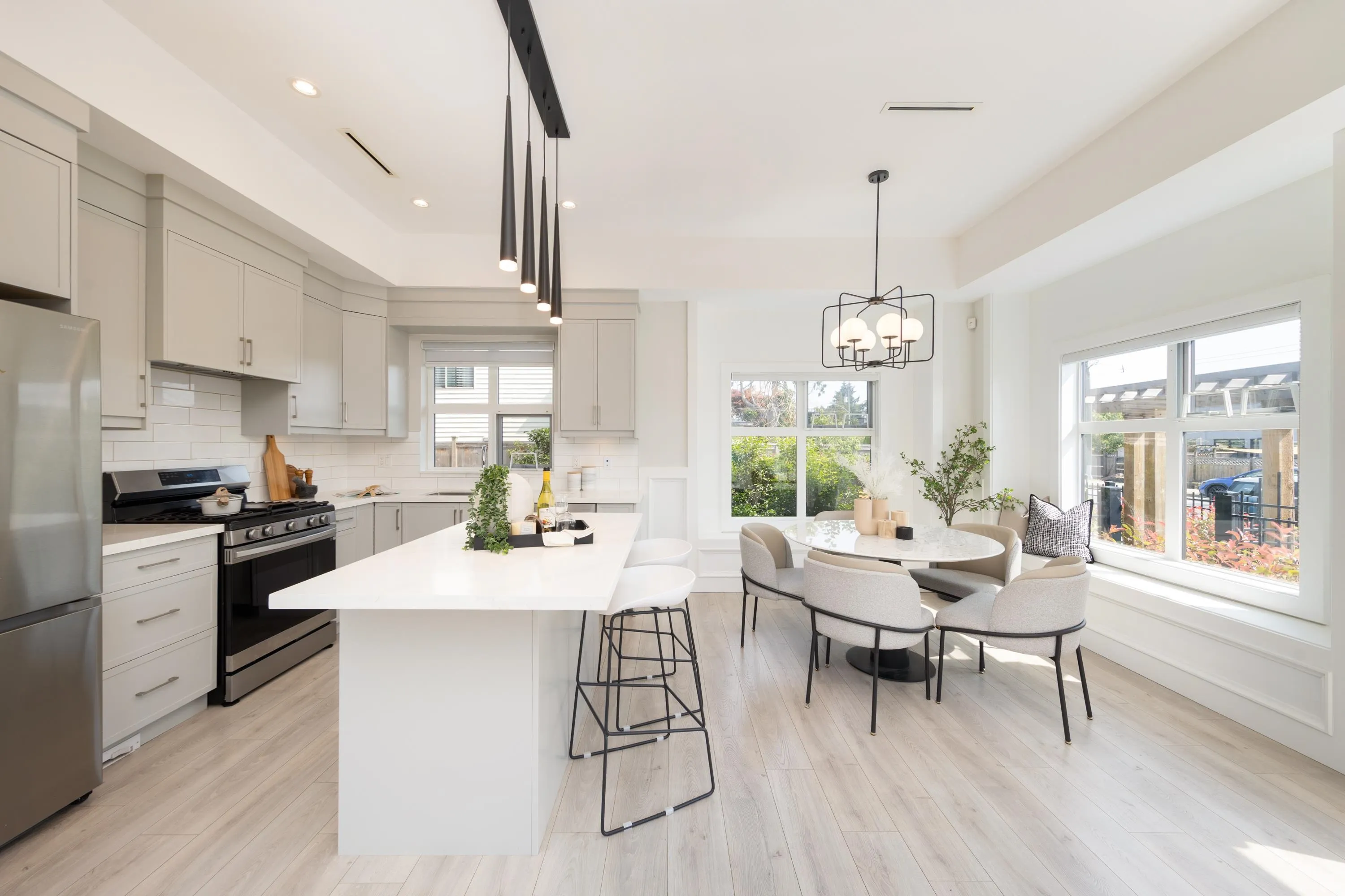 5 9899 Steveston Highway