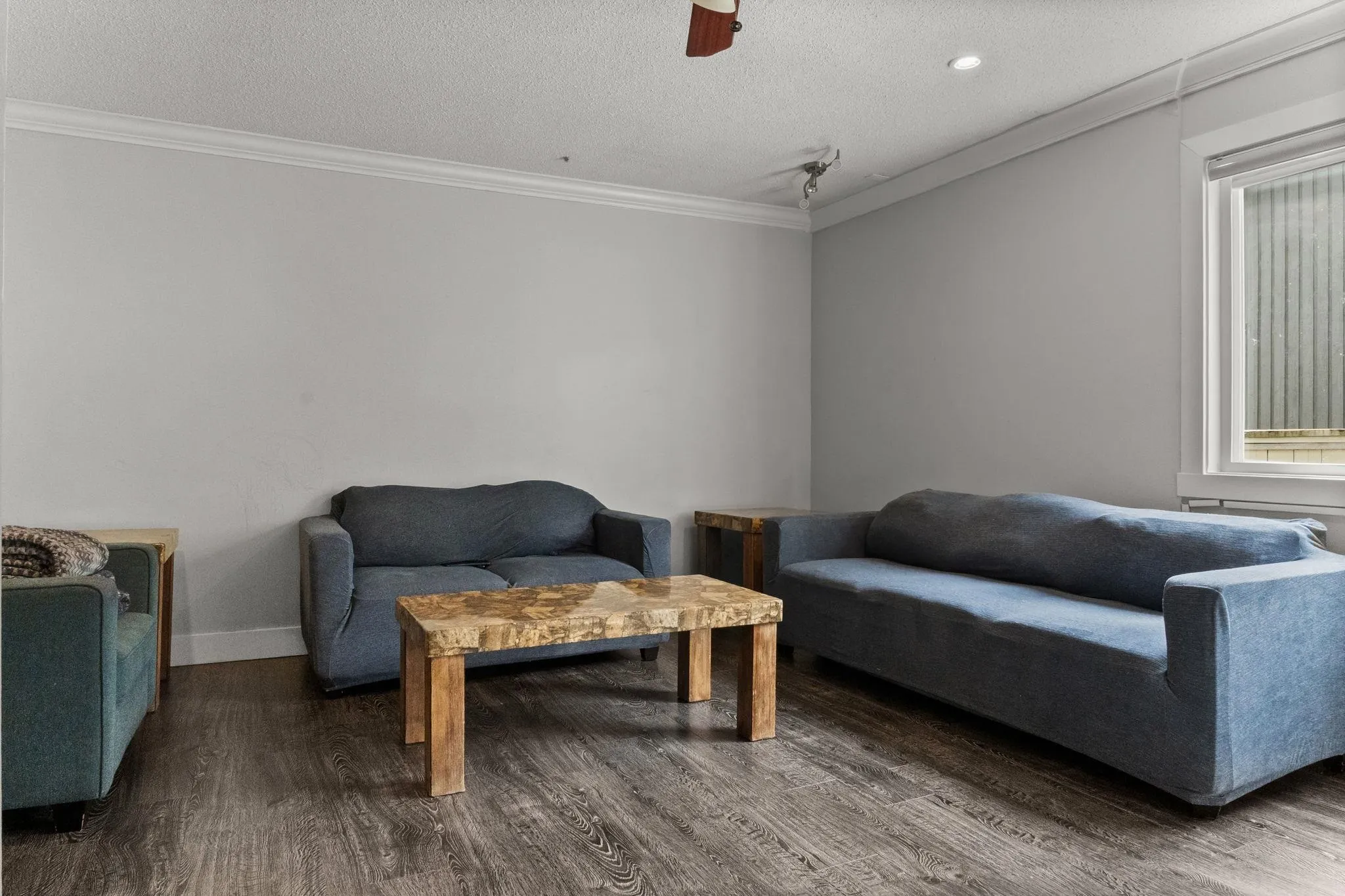 15042 85a Avenue