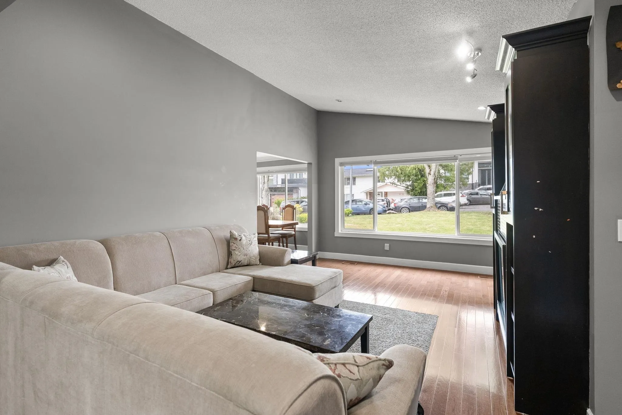15042 85a Avenue