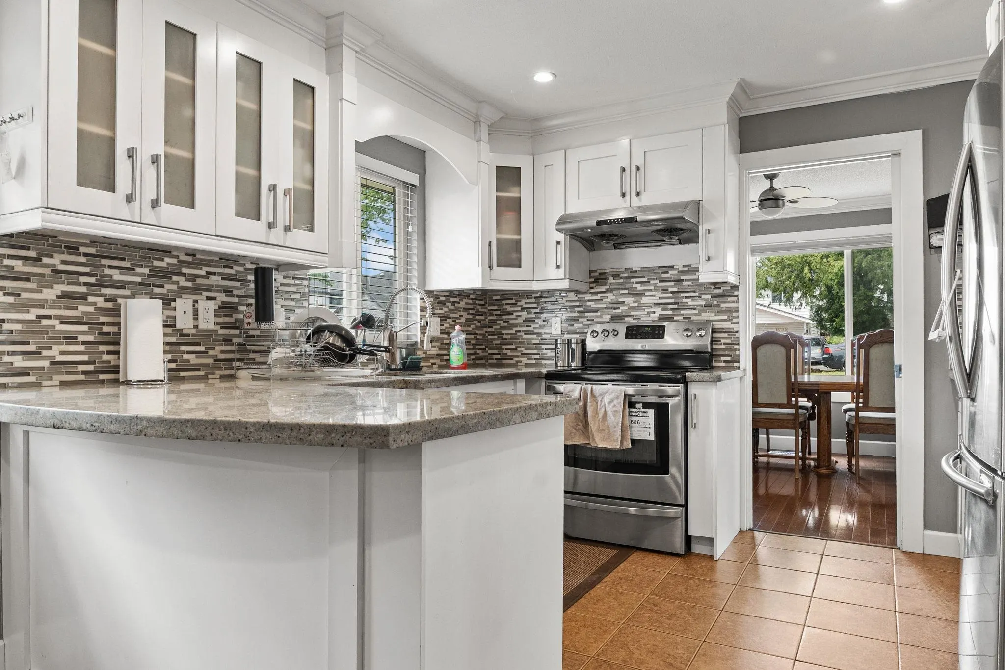 15042 85a Avenue