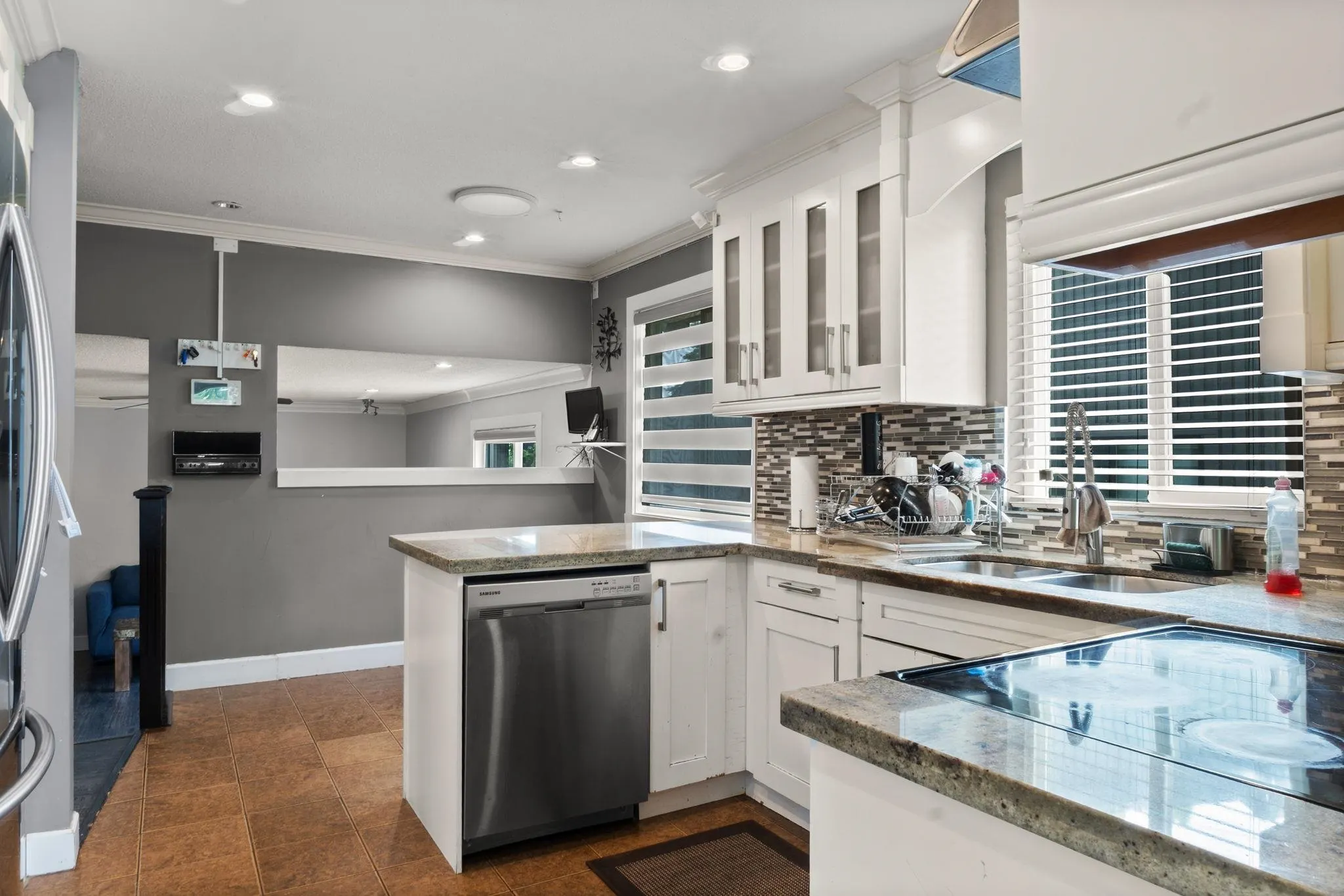 15042 85a Avenue