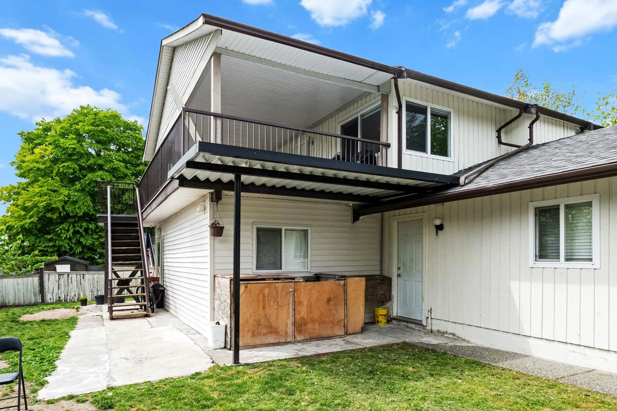 15042 85a Avenue