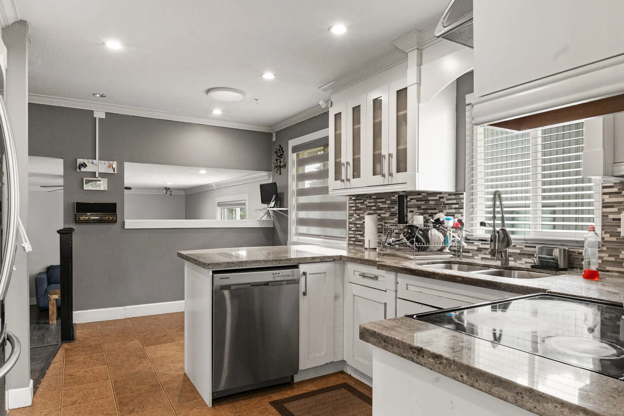 15042 85a Avenue