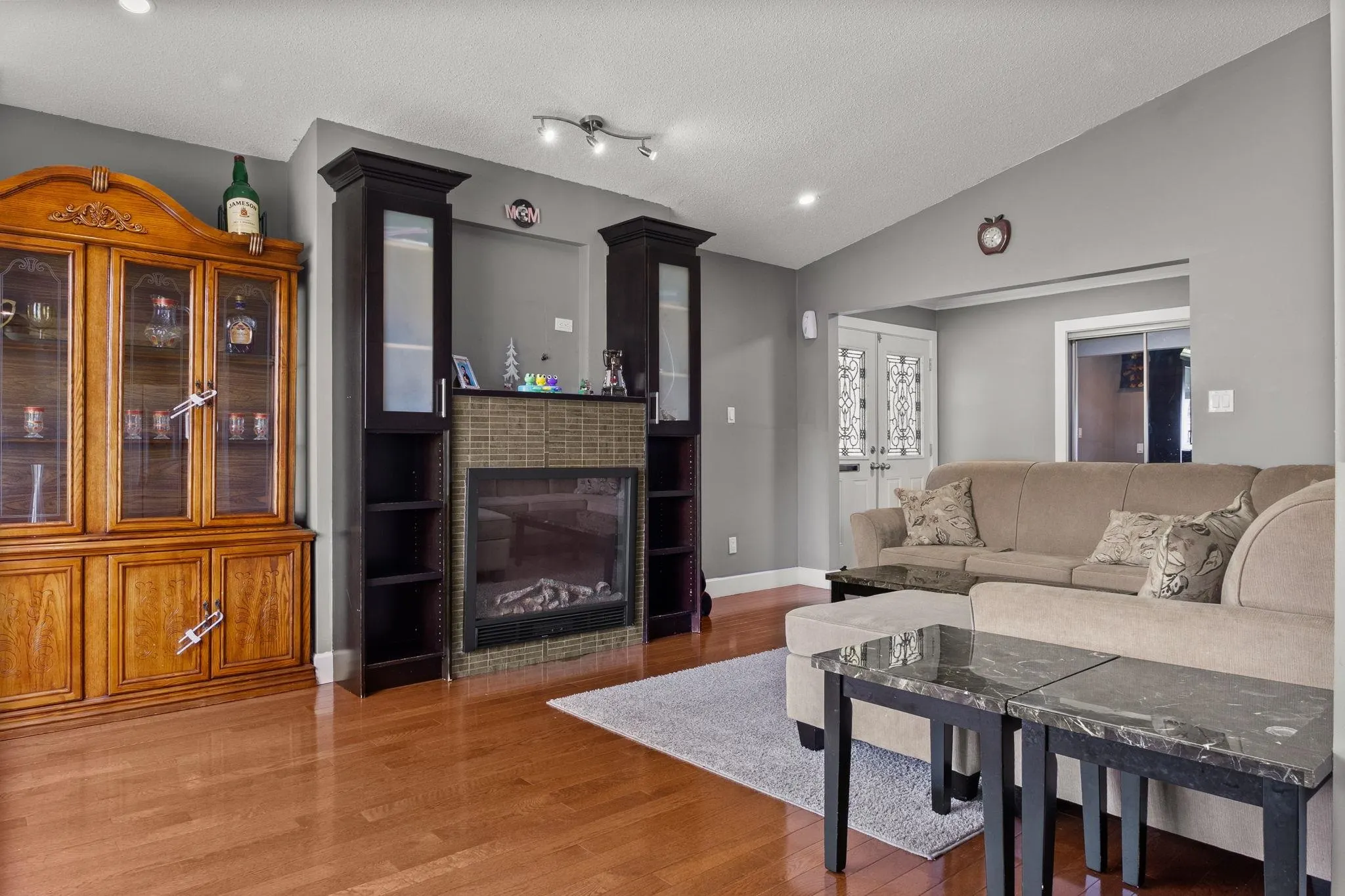 15042 85a Avenue