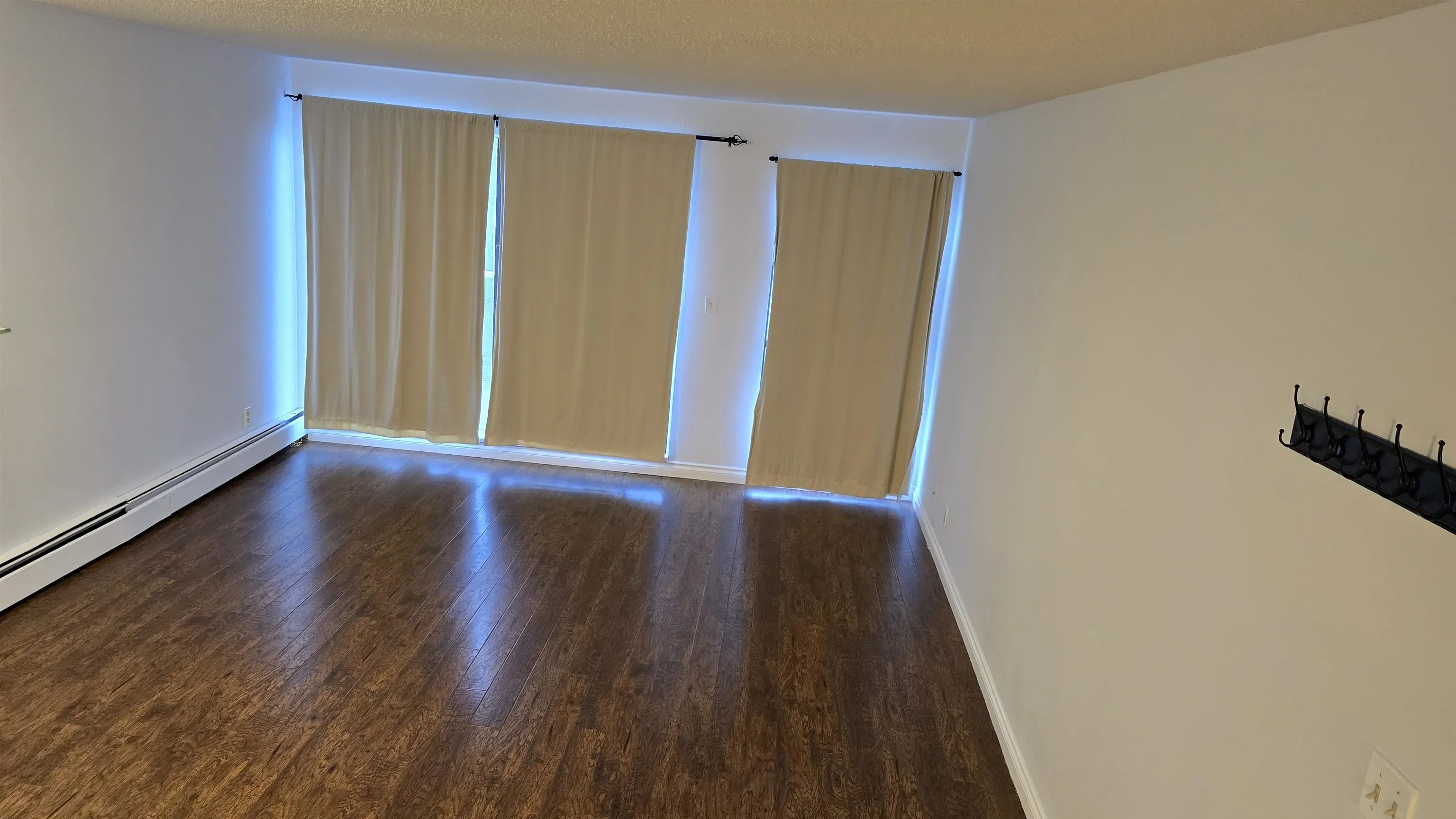 73 17712 60 Avenue
