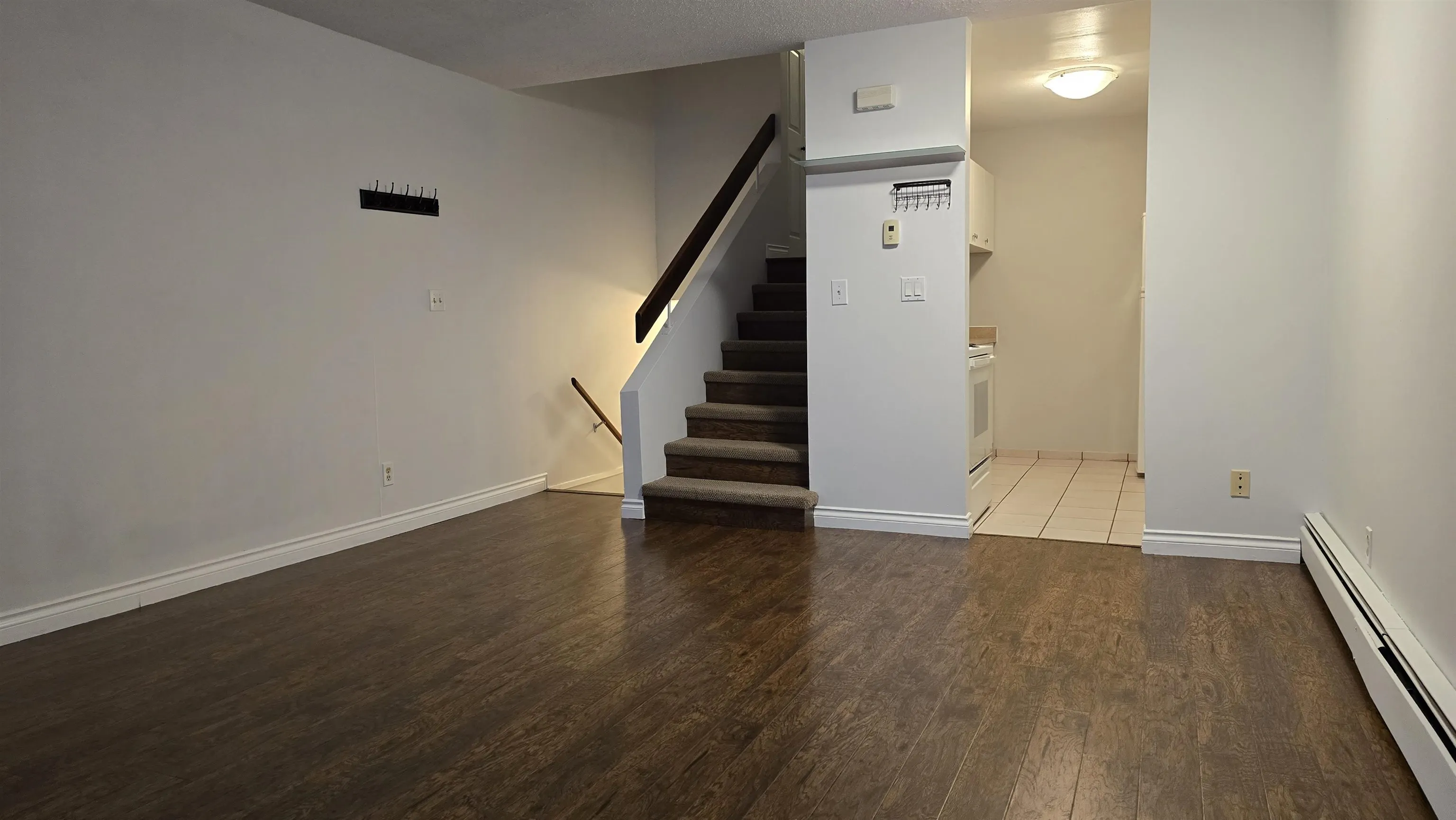 73 17712 60 Avenue